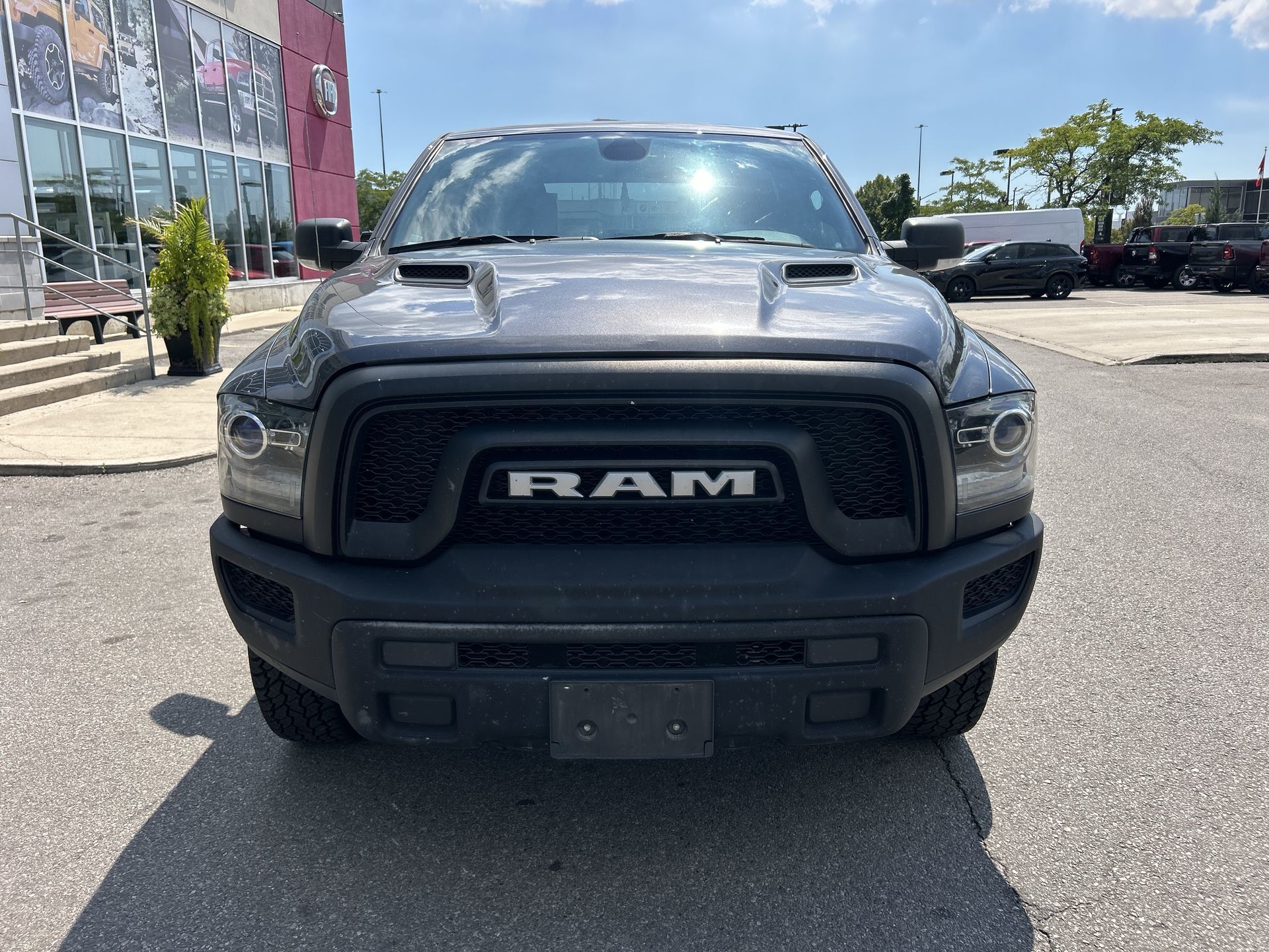 2022 Ram RAM 1500 Classic Crew Cab 4x4 (DS)