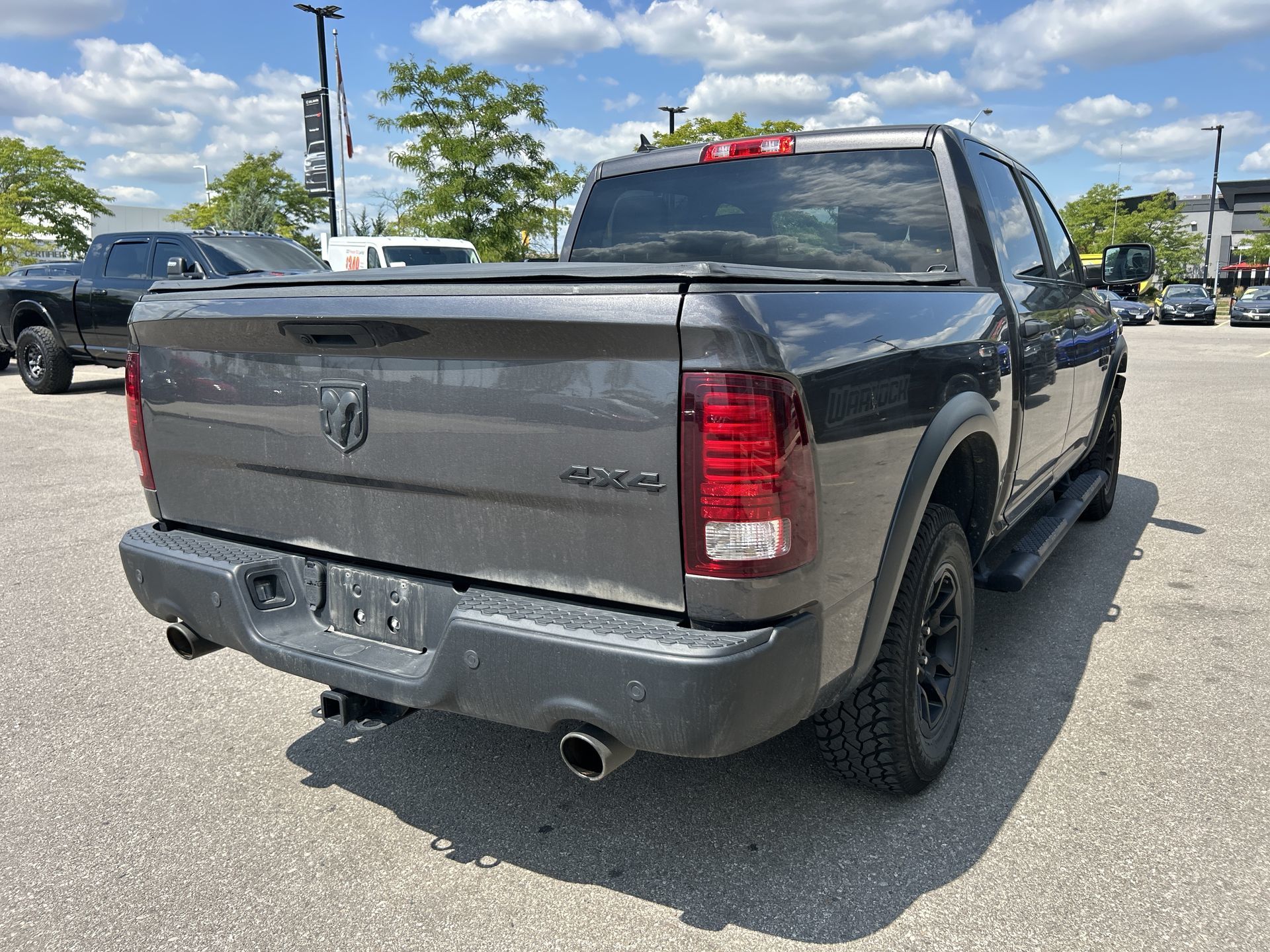 2022 Ram RAM 1500 Classic Crew Cab 4x4 (DS)