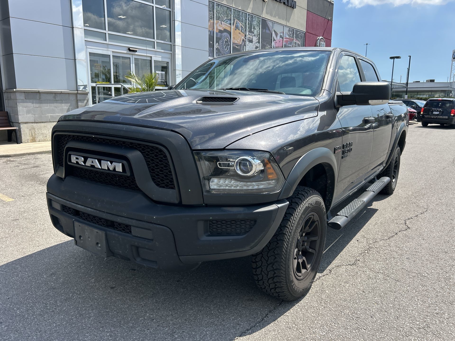 2022 Ram RAM 1500 Classic Crew Cab 4x4 (DS)