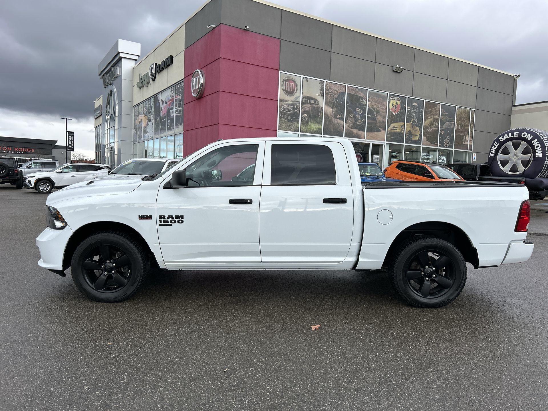 2022 Ram RAM 1500 Classic Crew Cab 4x4 (DS)