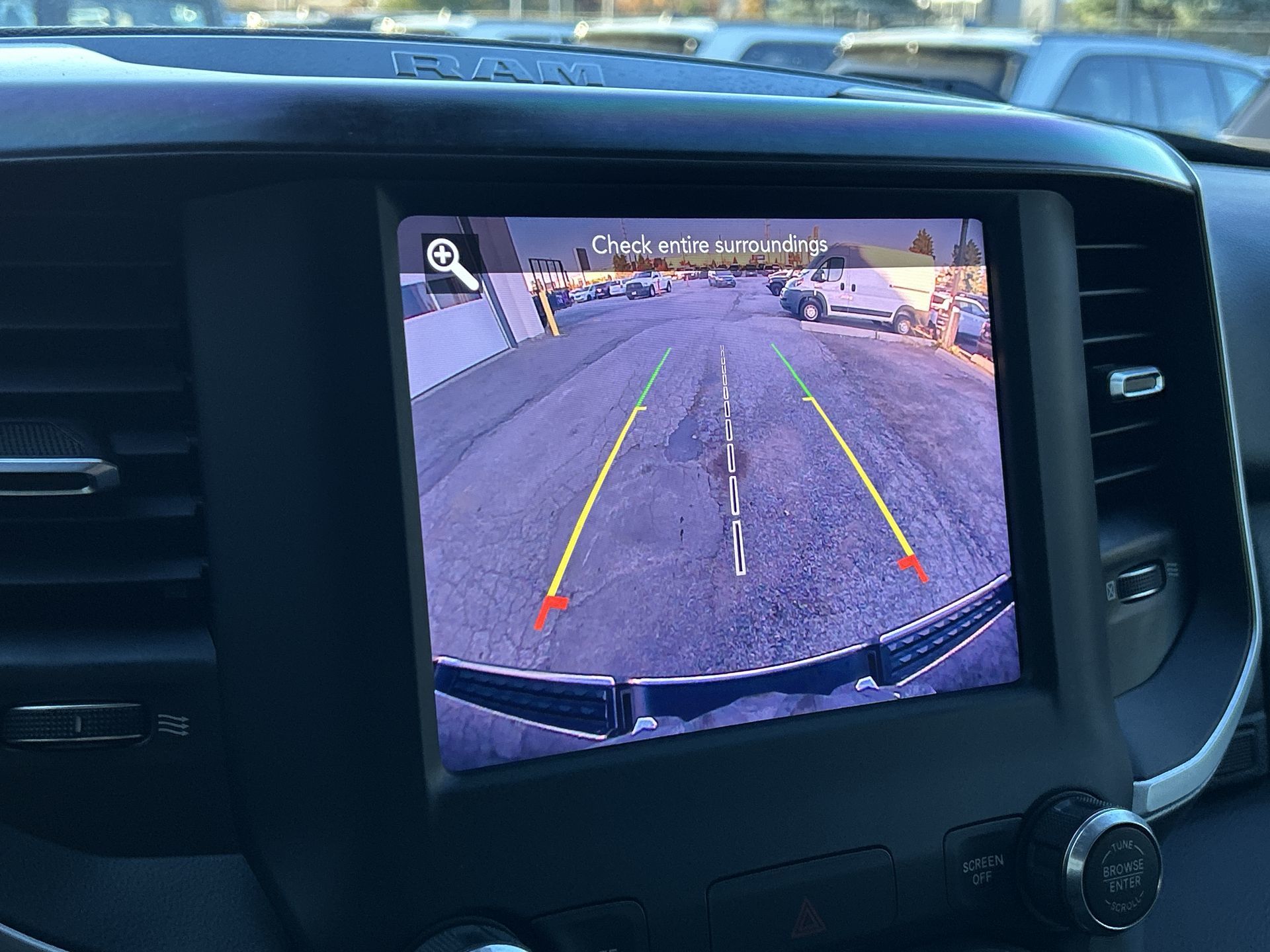 2020 Ram RAM 1500 Crew Cab 4x4 (DT)