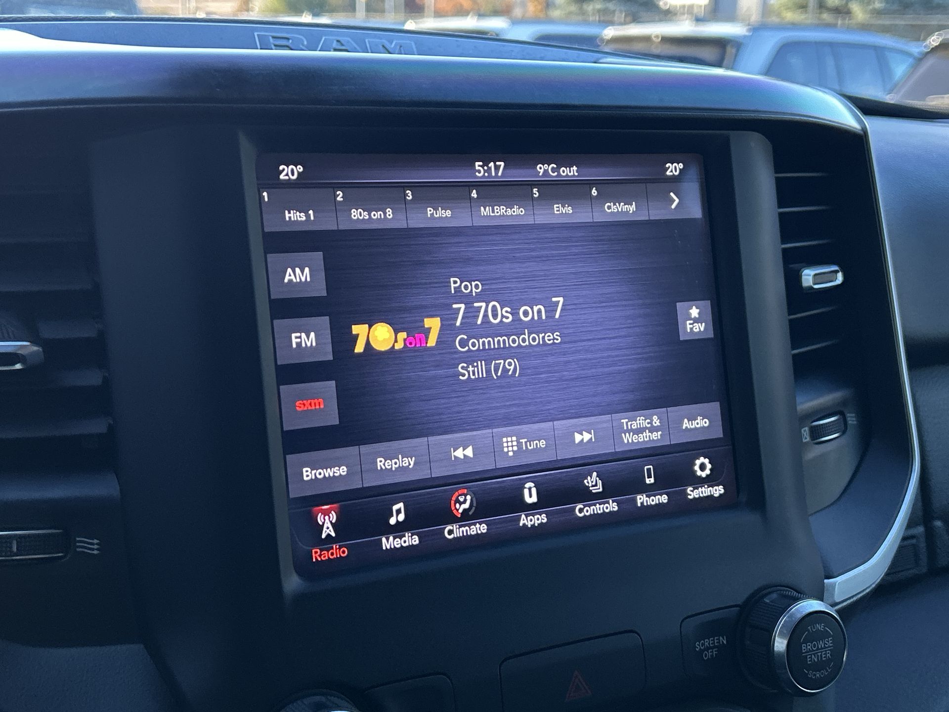 2020 Ram RAM 1500 Crew Cab 4x4 (DT)