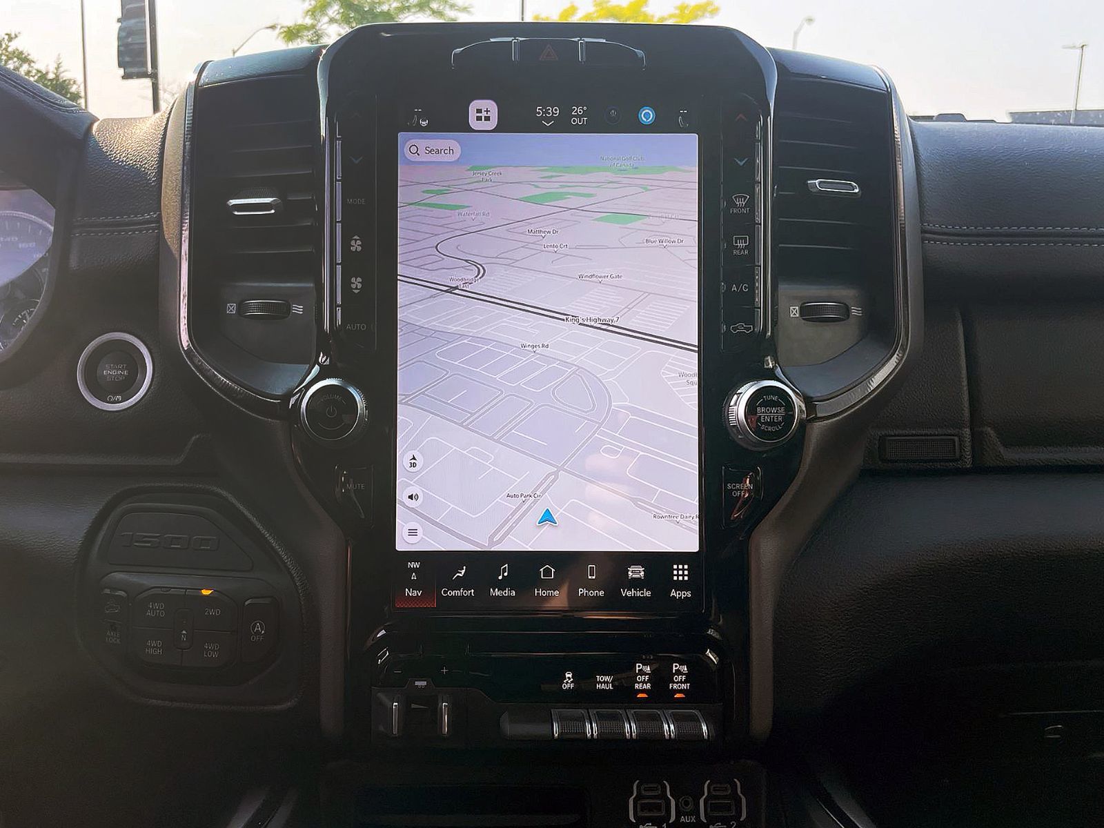 Ram RAM 1500 Crew Cab 4x4 (dt)  2022 à Woodbridge, Ontario