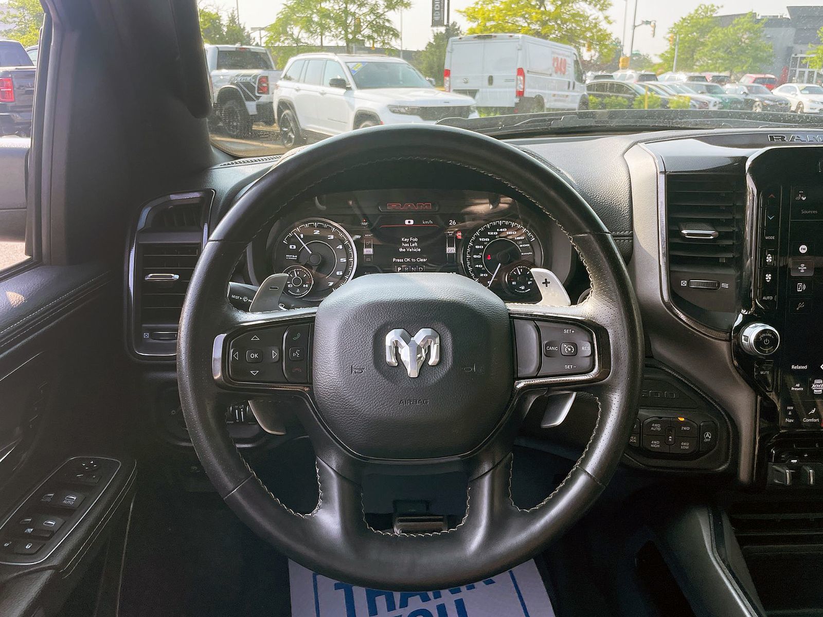 Ram RAM 1500 Crew Cab 4x4 (dt)  2022 à Woodbridge, Ontario
