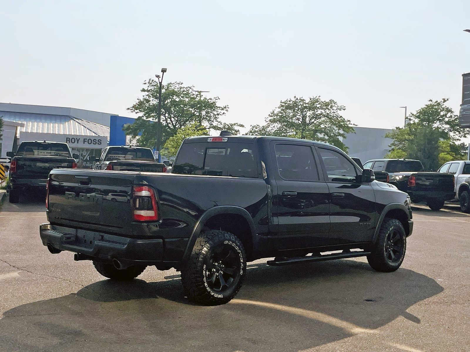 Ram RAM 1500 Crew Cab 4x4 (dt)  2022 à Woodbridge, Ontario