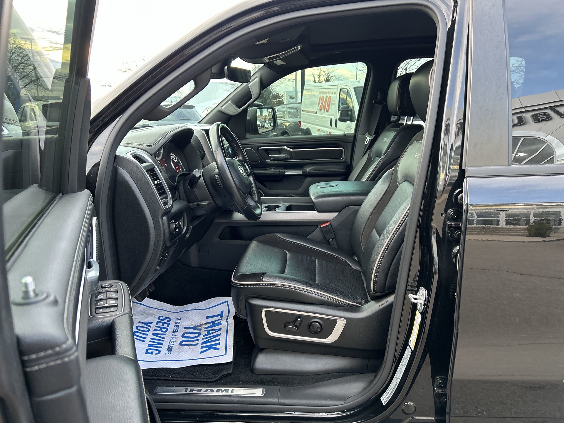 2022 Ram RAM 1500 Crew Cab 4x4 (DT)