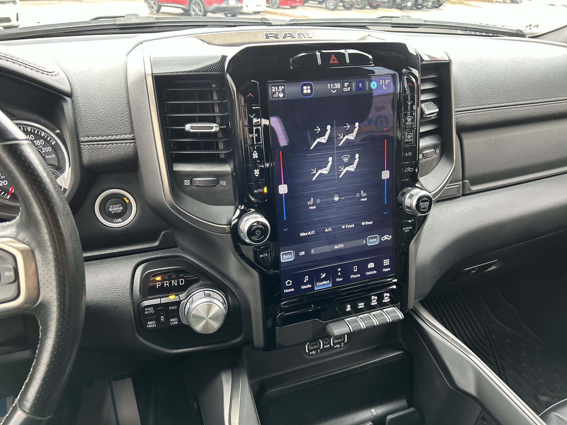 2022 Ram RAM 1500 Crew Cab 4x4 (DT)