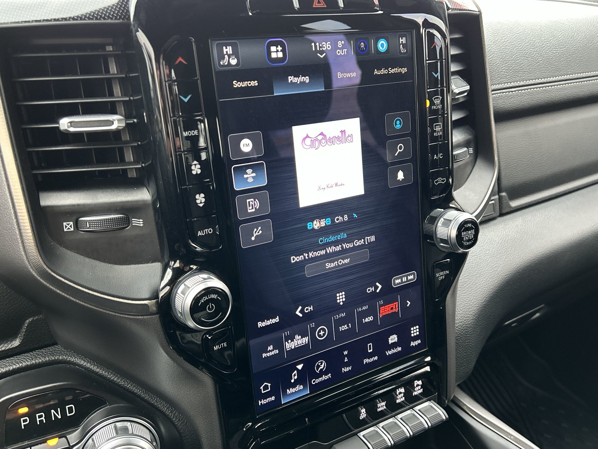 2022 Ram RAM 1500 Crew Cab 4x4 (DT)