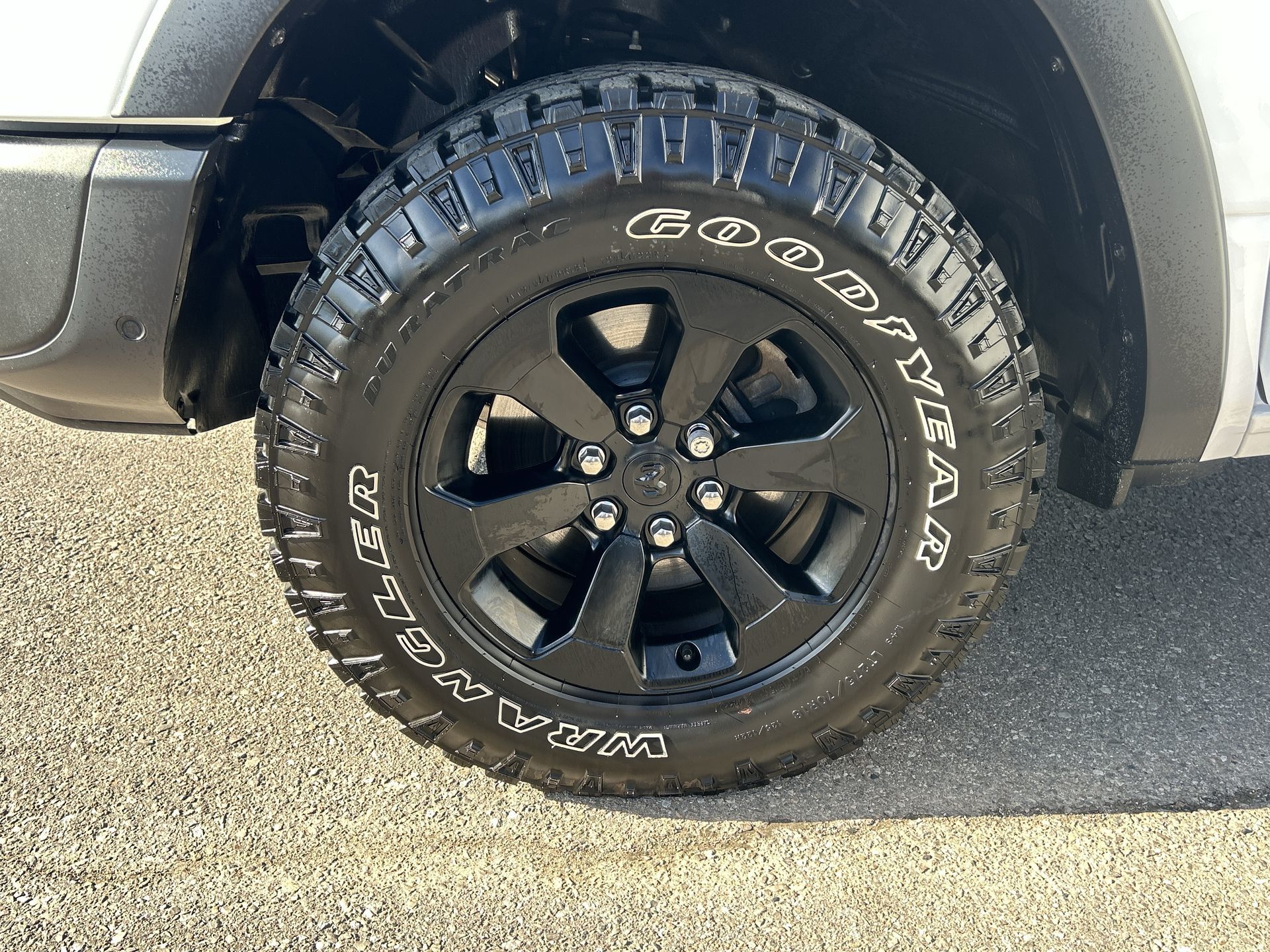 2023 Ram RAM 1500 Crew Cab 4x4 (DT)