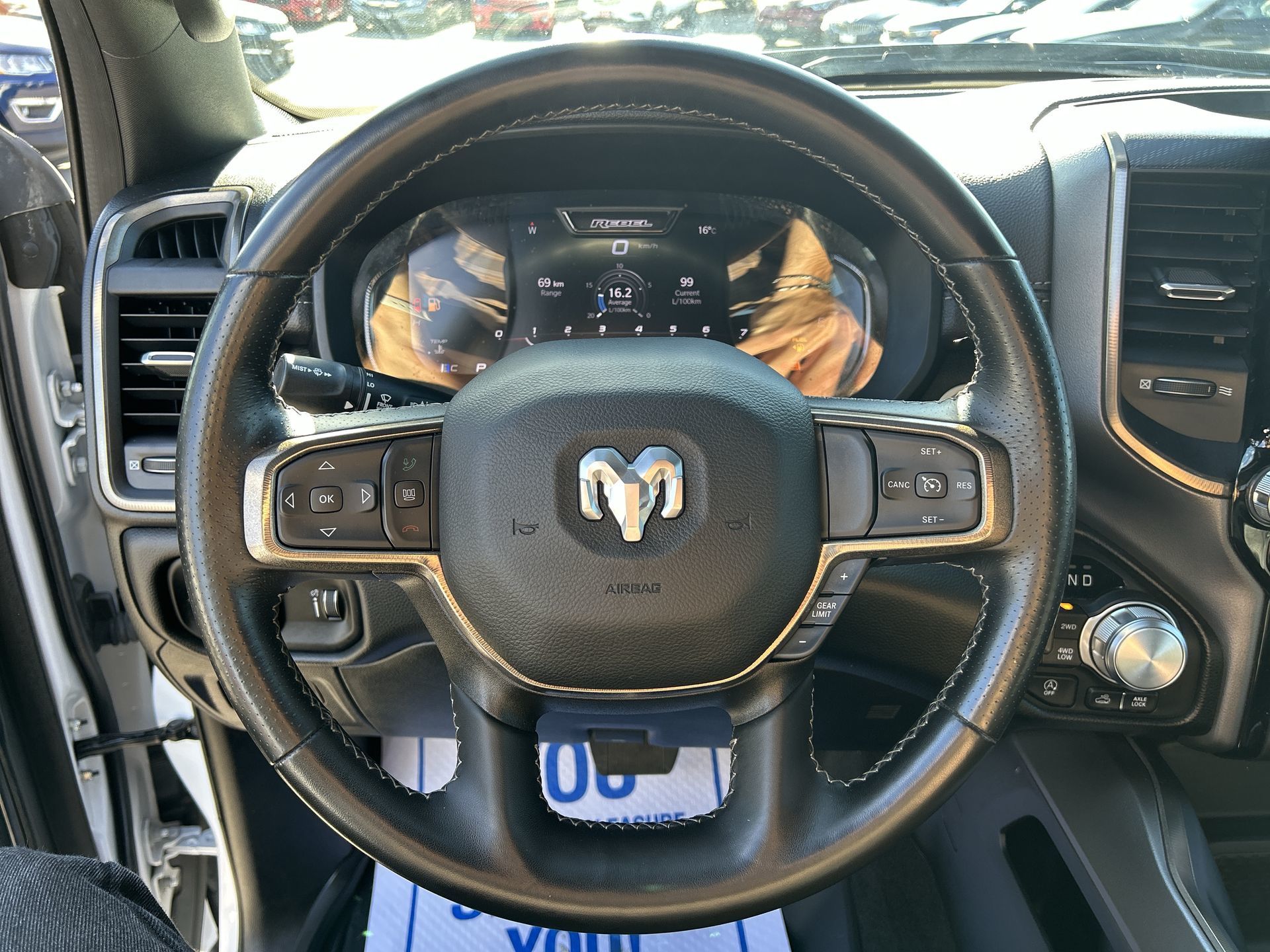 2023 Ram RAM 1500 Crew Cab 4x4 (DT)