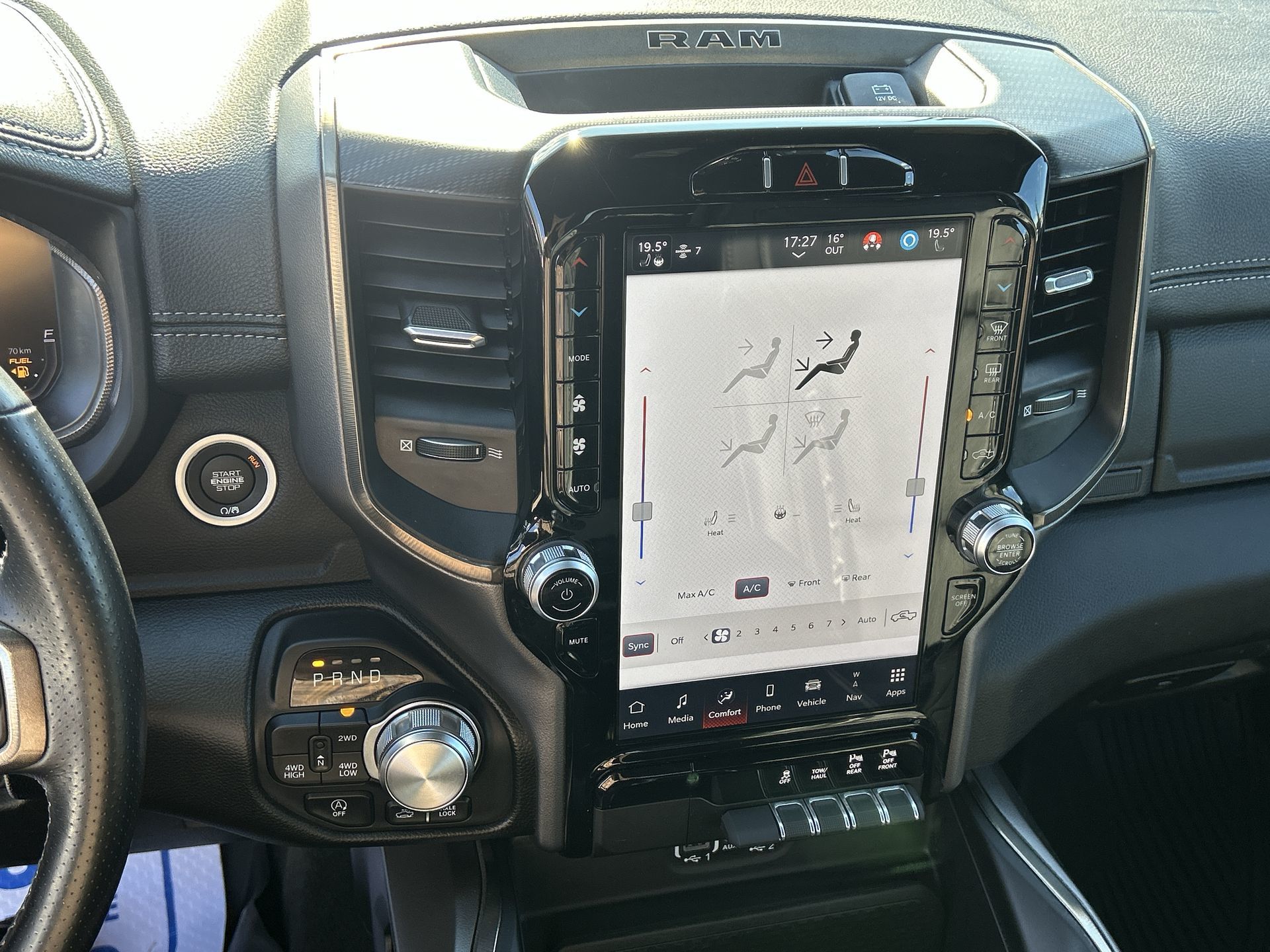 2023 Ram RAM 1500 Crew Cab 4x4 (DT)