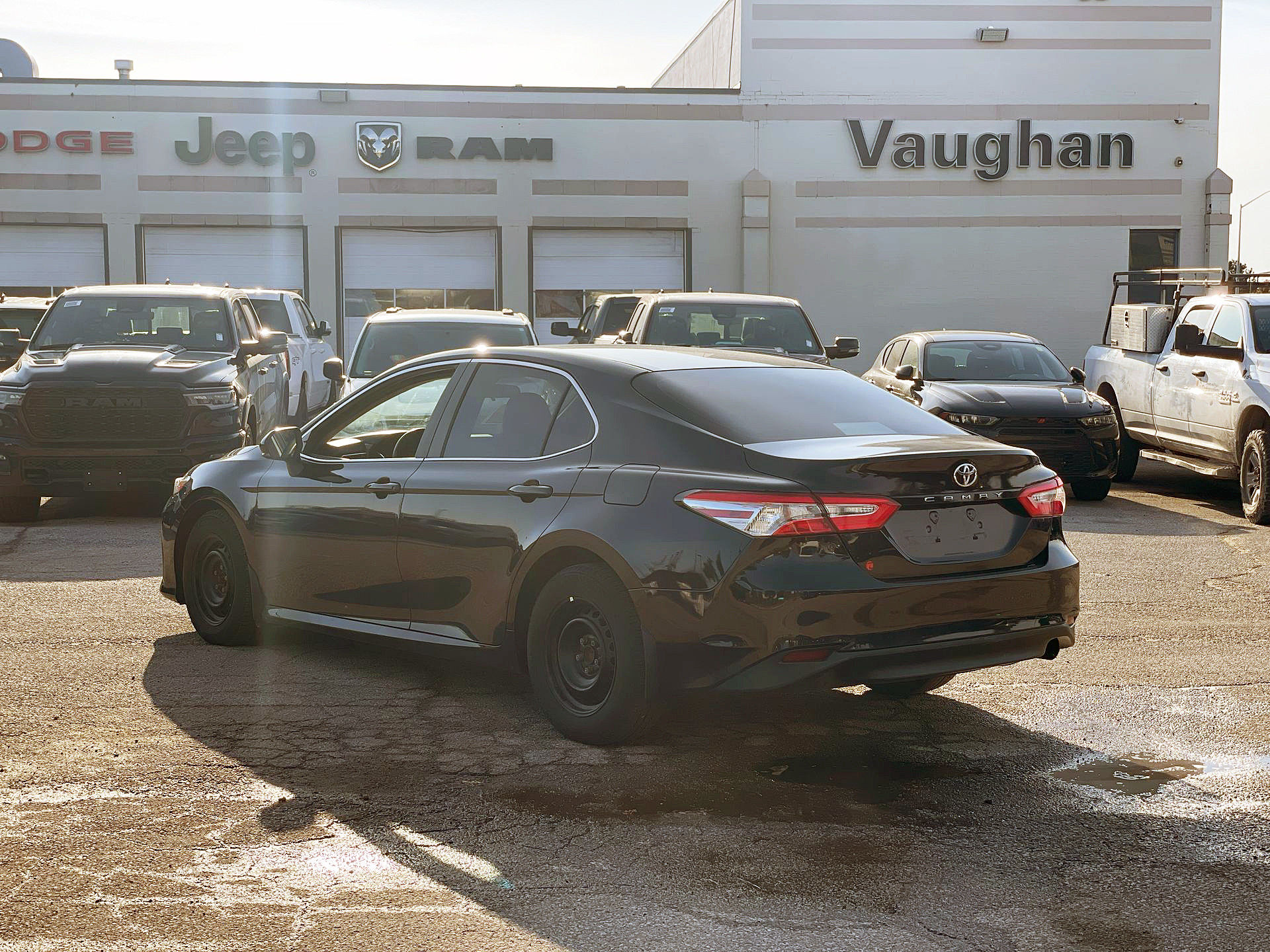 2018 Toyota Camry in Woodbridge, Ontario