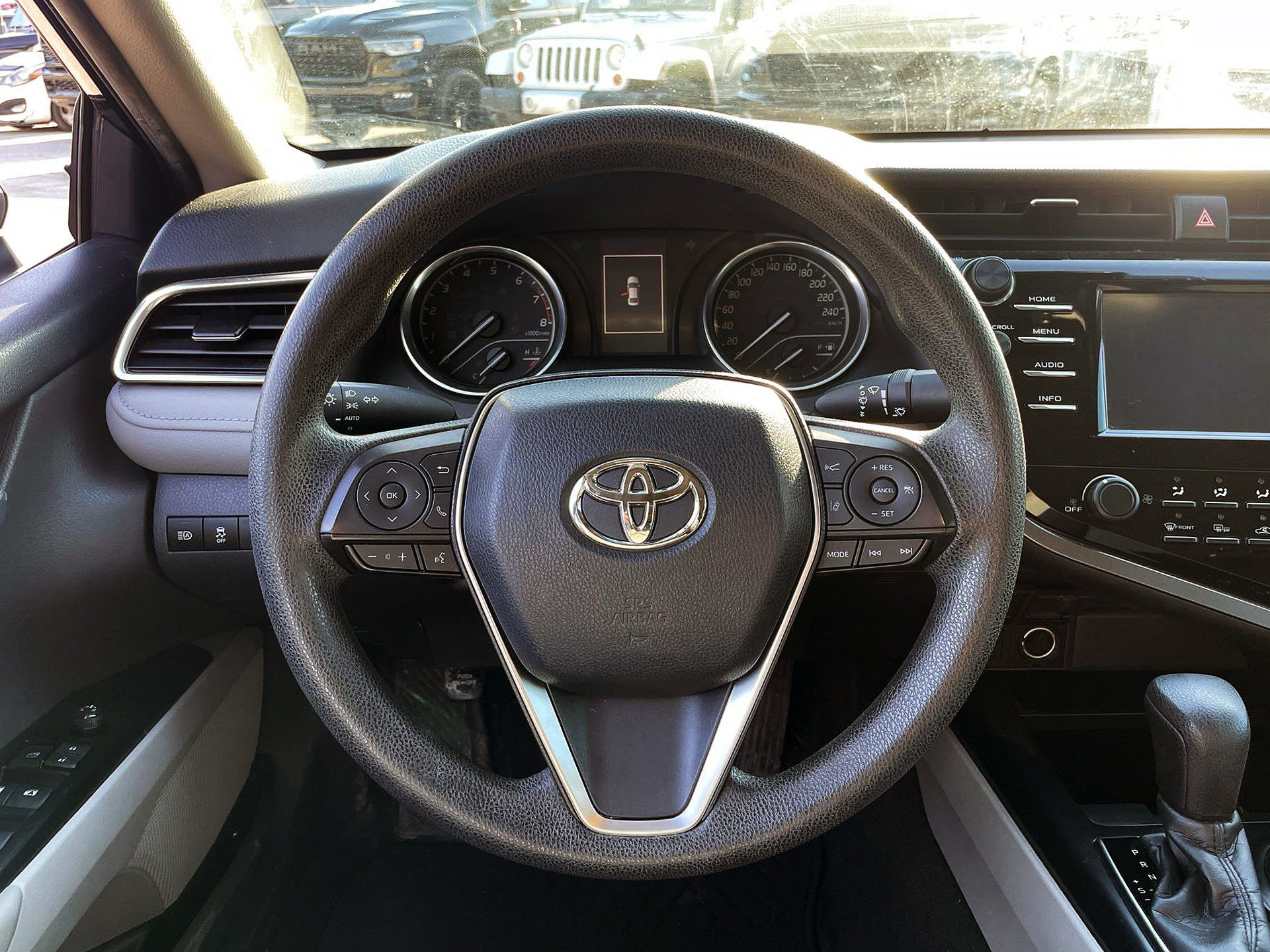 2018 Toyota Camry in Woodbridge, Ontario