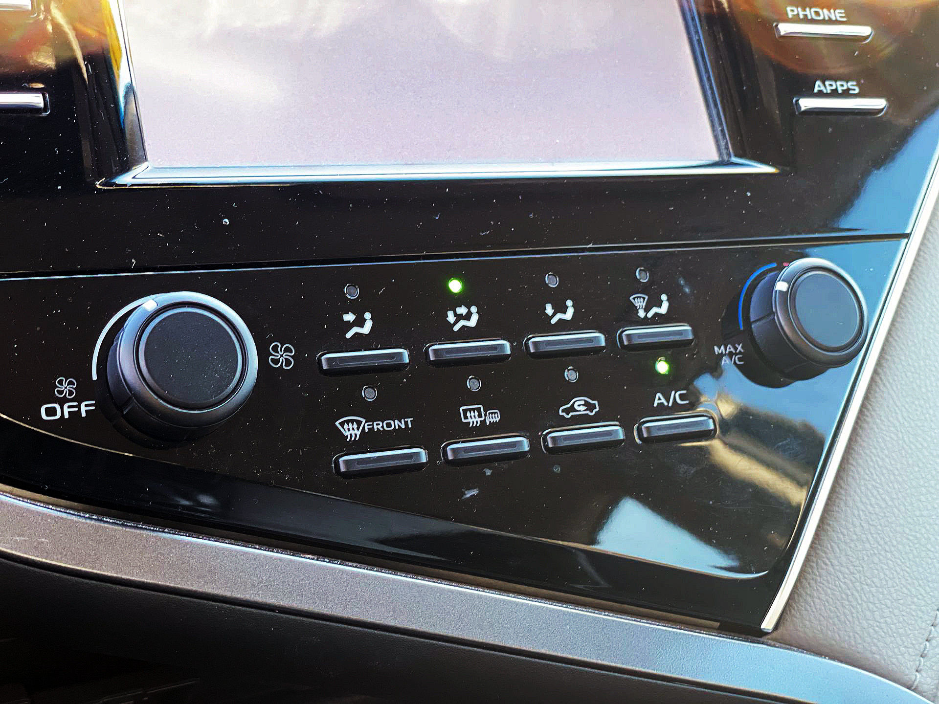 2018 Toyota Camry in Woodbridge, Ontario