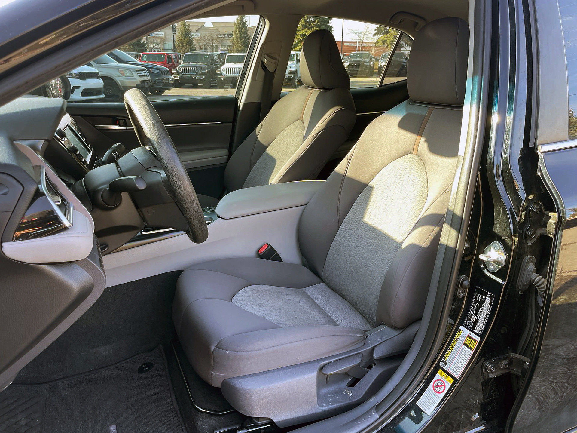2018 Toyota Camry in Woodbridge, Ontario