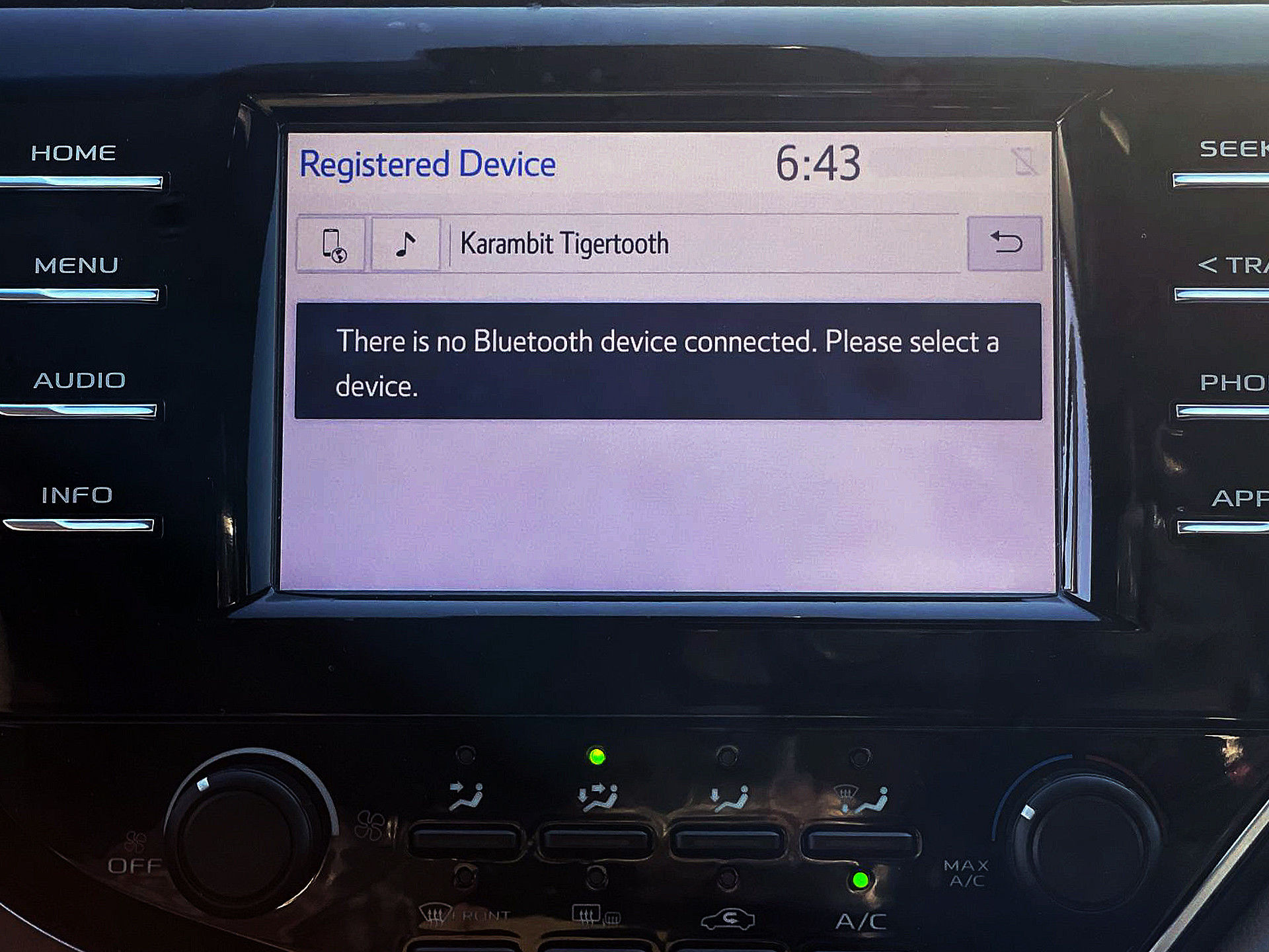 2018 Toyota Camry in Woodbridge, Ontario
