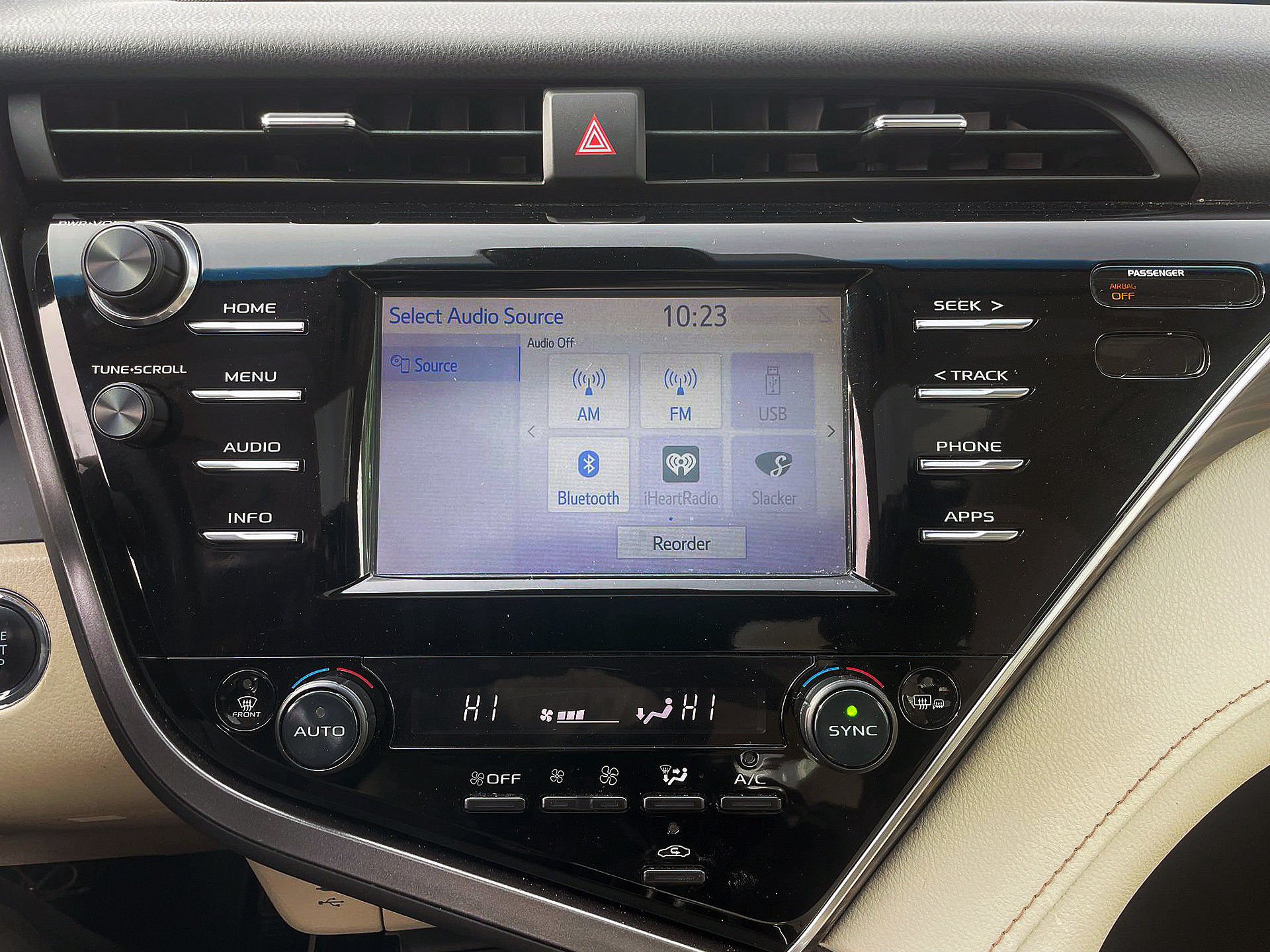 2018 Toyota Camry in Woodbridge, Ontario