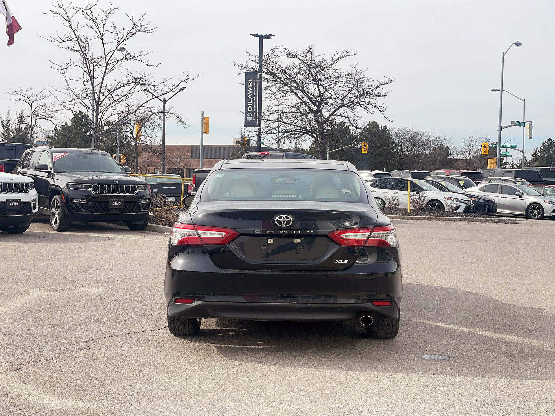 2018 Toyota Camry in Woodbridge, Ontario