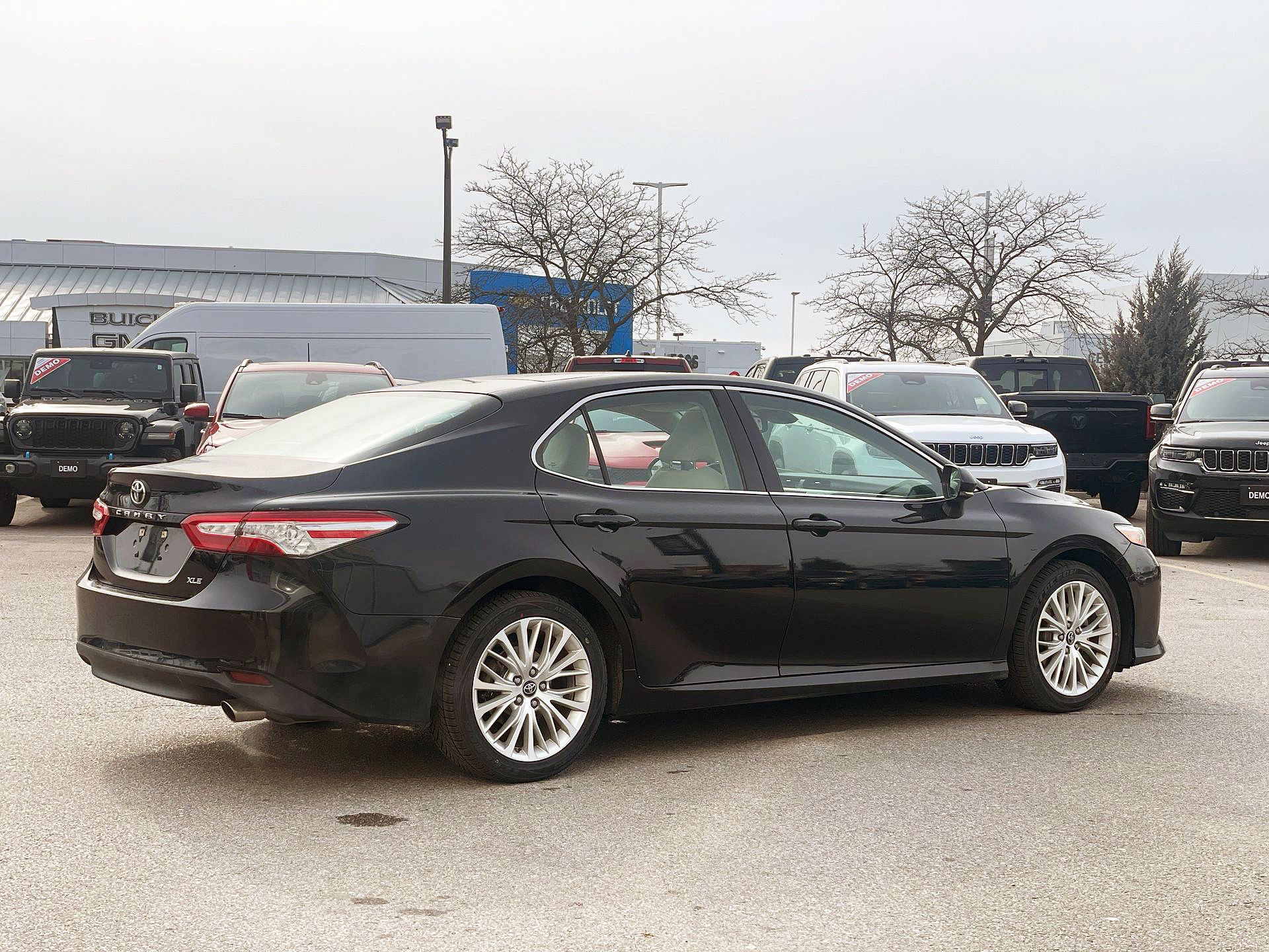 2018 Toyota Camry in Woodbridge, Ontario