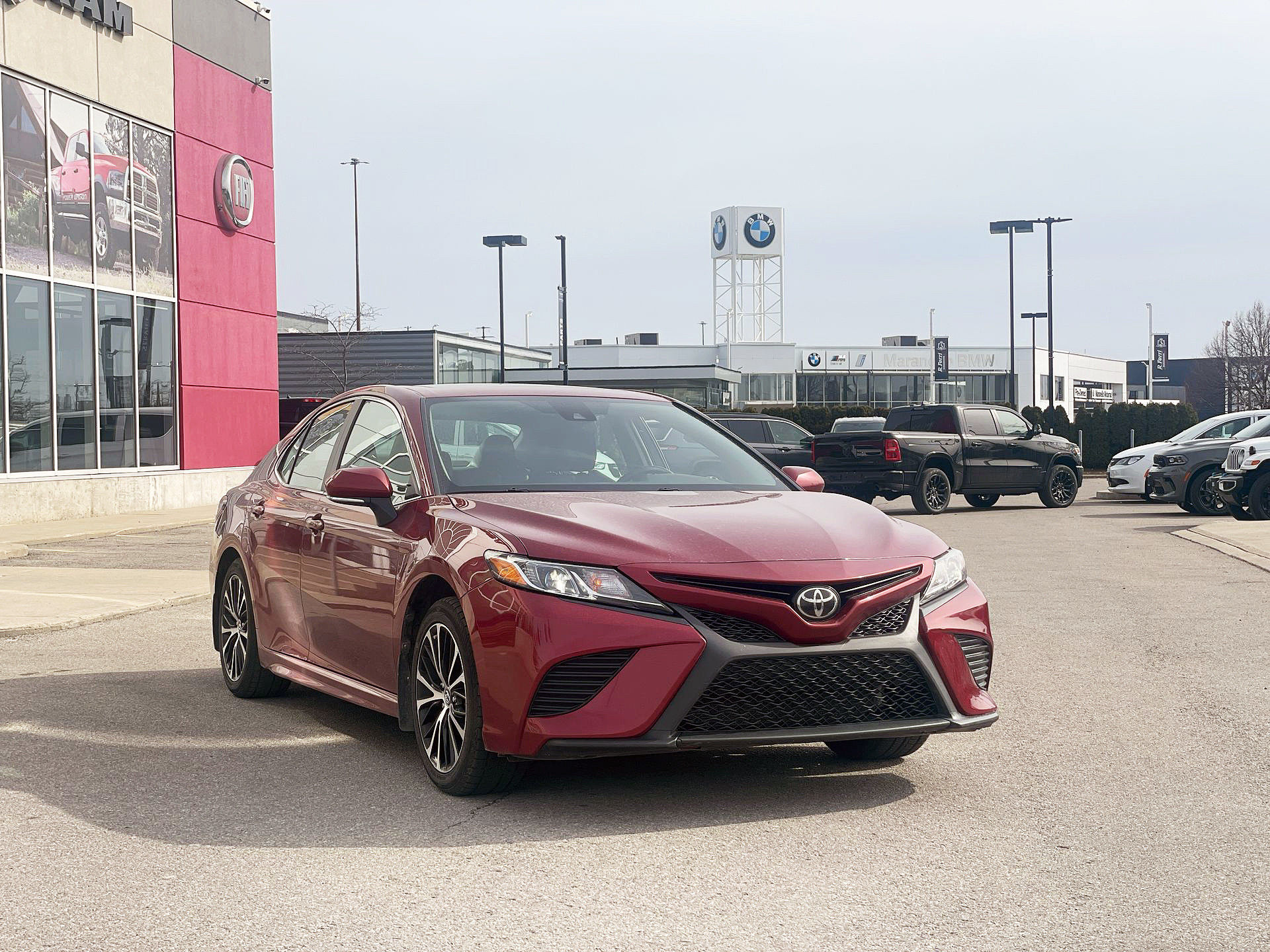 2018 Toyota Camry in Woodbridge, Ontario