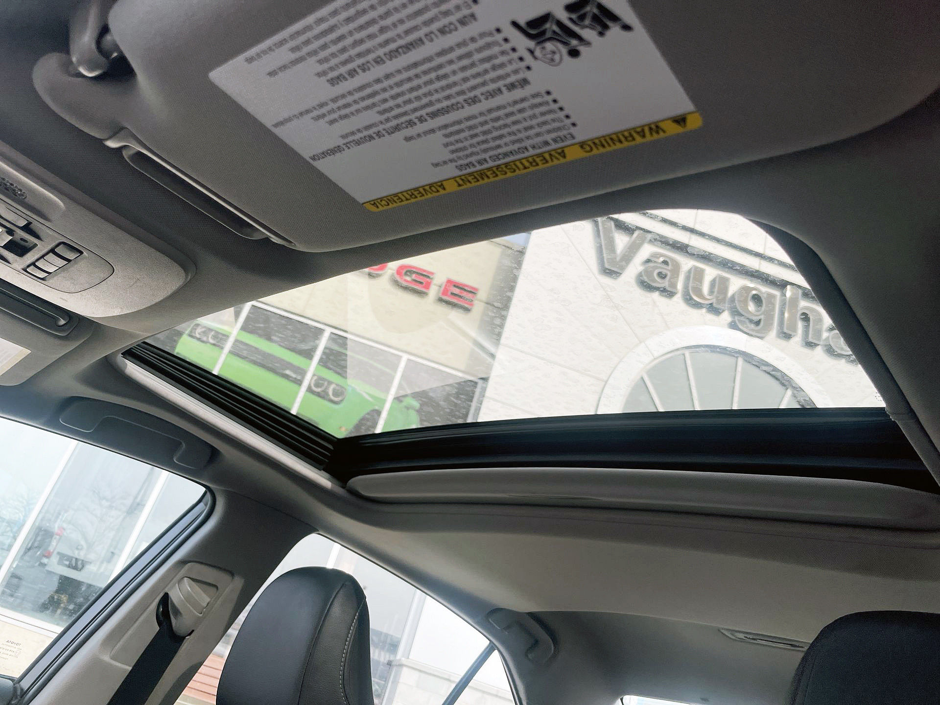 2018 Toyota Camry in Woodbridge, Ontario