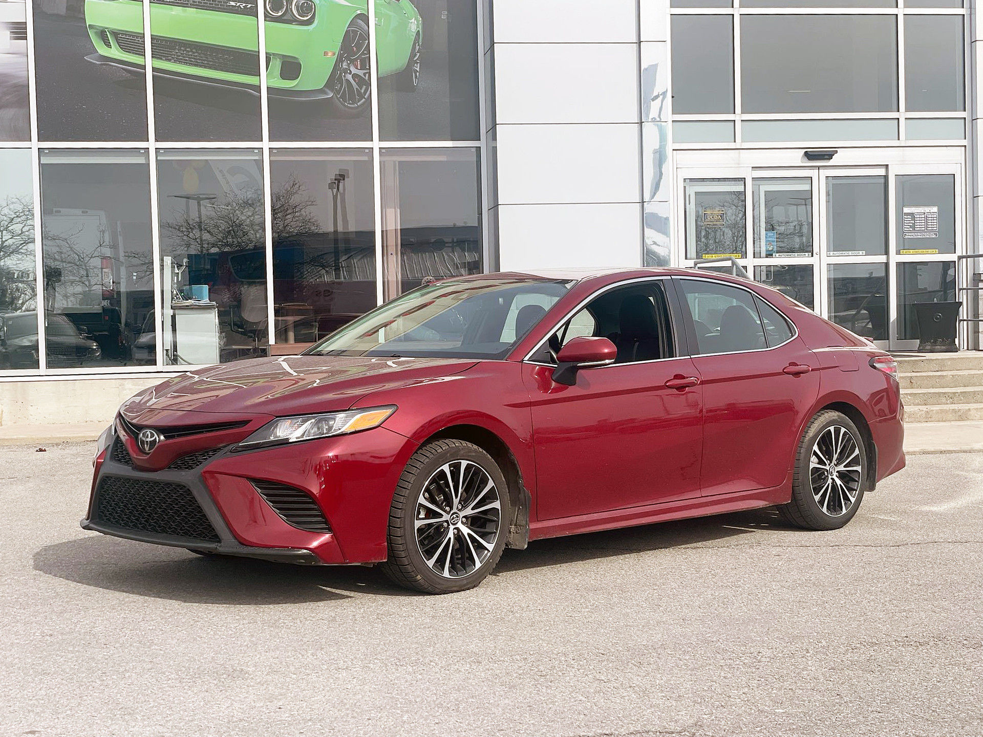 2018 Toyota Camry in Woodbridge, Ontario