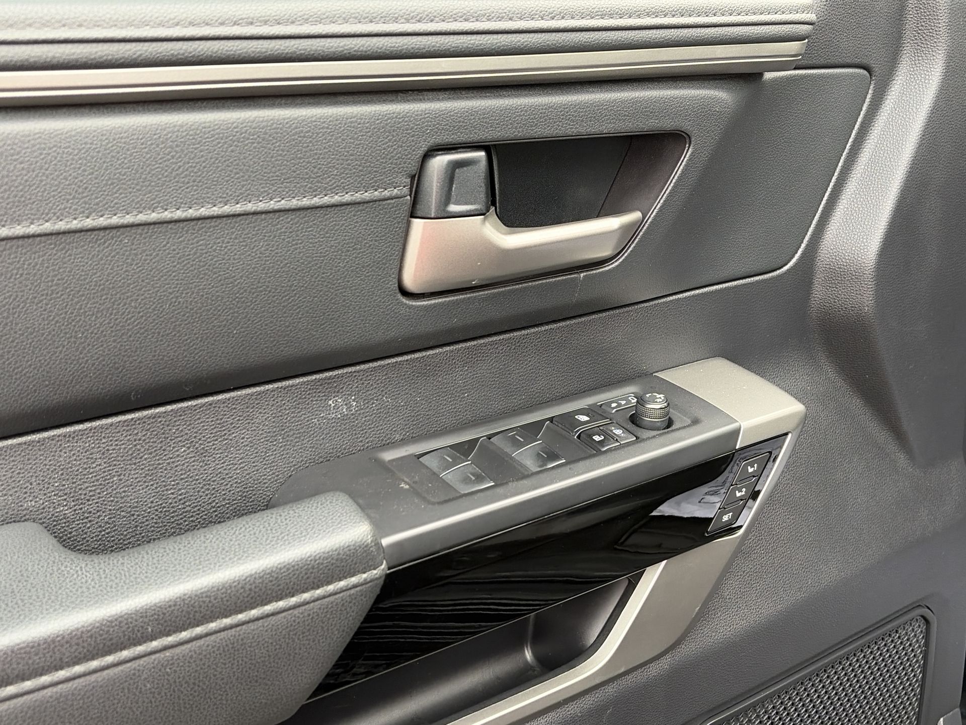 2023 Toyota TUNDRA