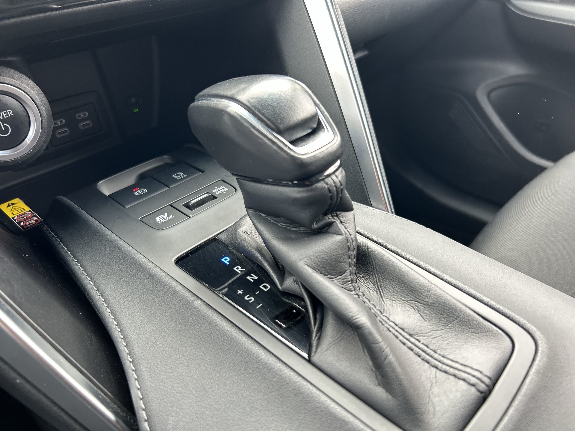 2024 Toyota Venza Hybrid