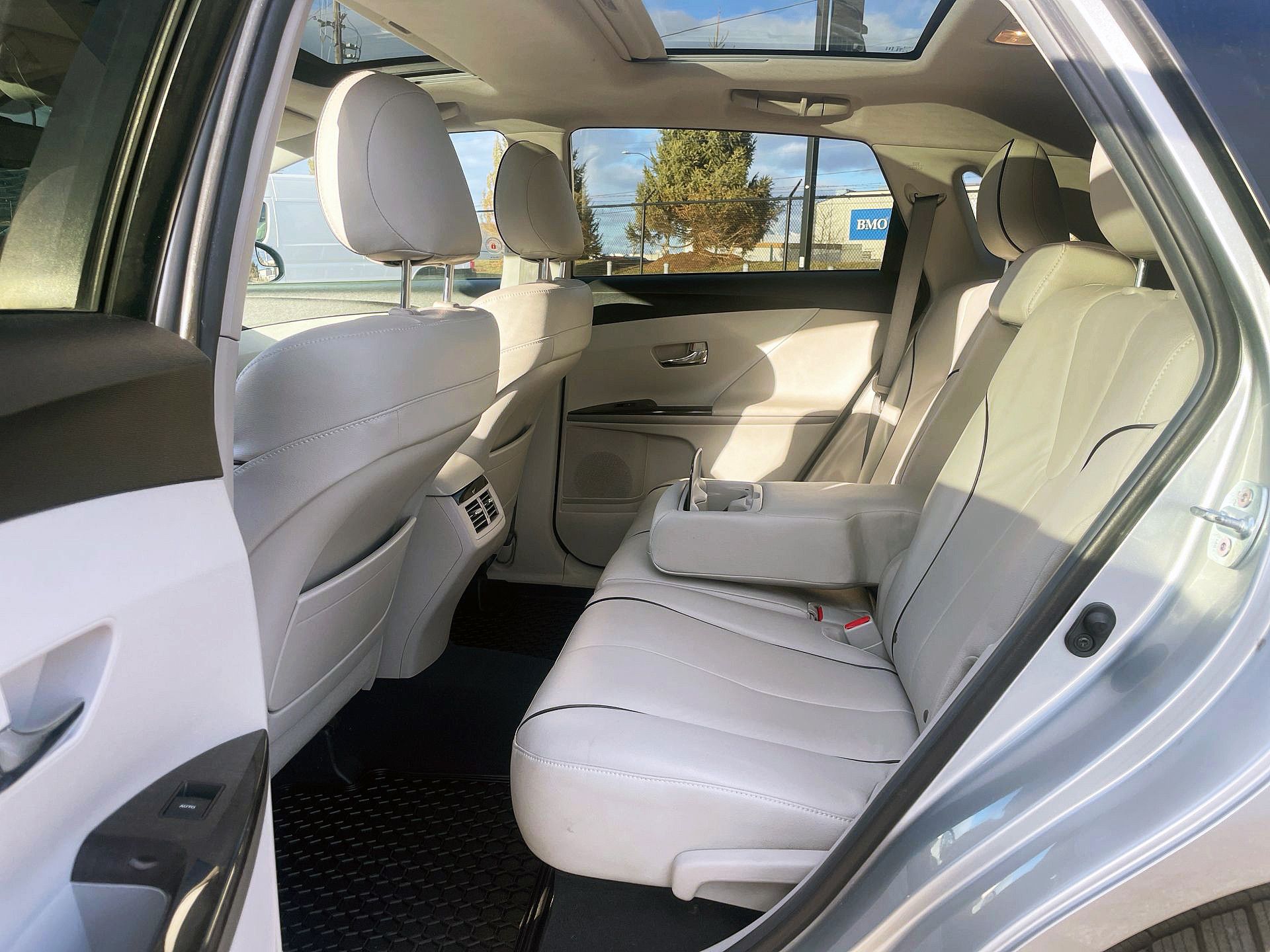 2016 Toyota Venza in Woodbridge, Ontario