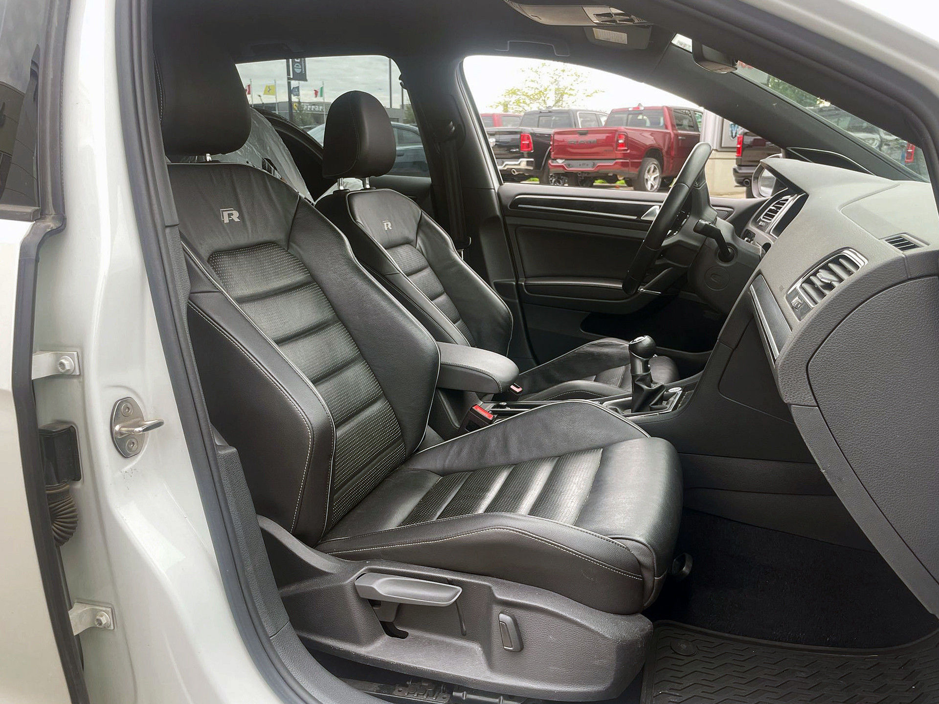 Volkswagen Golf R  2018 à Woodbridge, Ontario