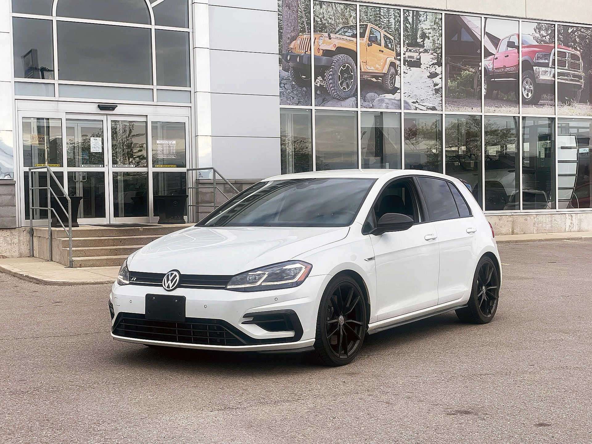 Volkswagen Golf R  2018 à Woodbridge, Ontario