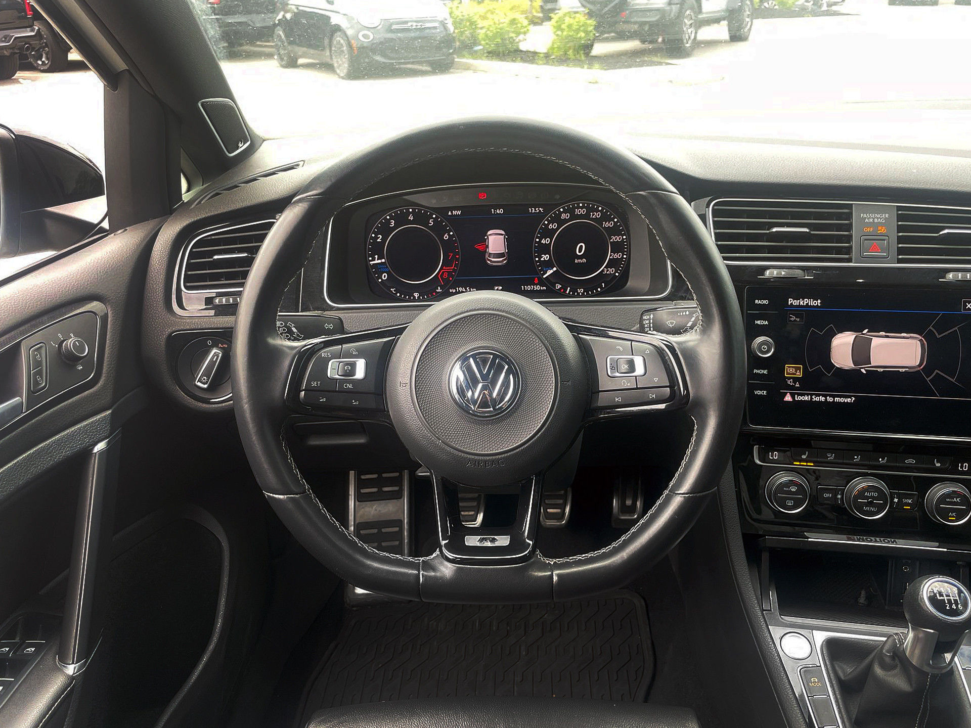 Volkswagen Golf R  2018 à Woodbridge, Ontario