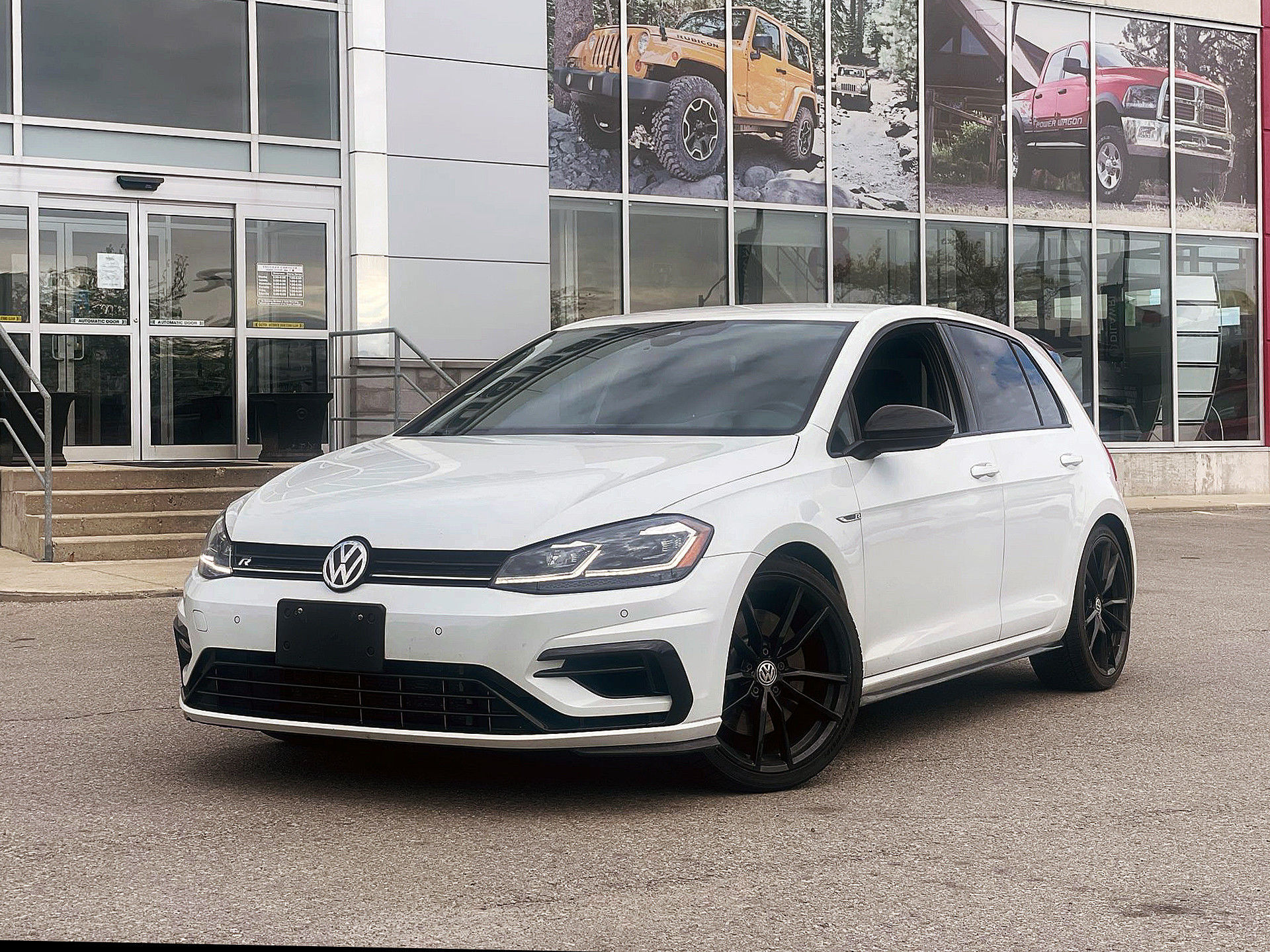 Volkswagen Golf R  2018 à Woodbridge, Ontario