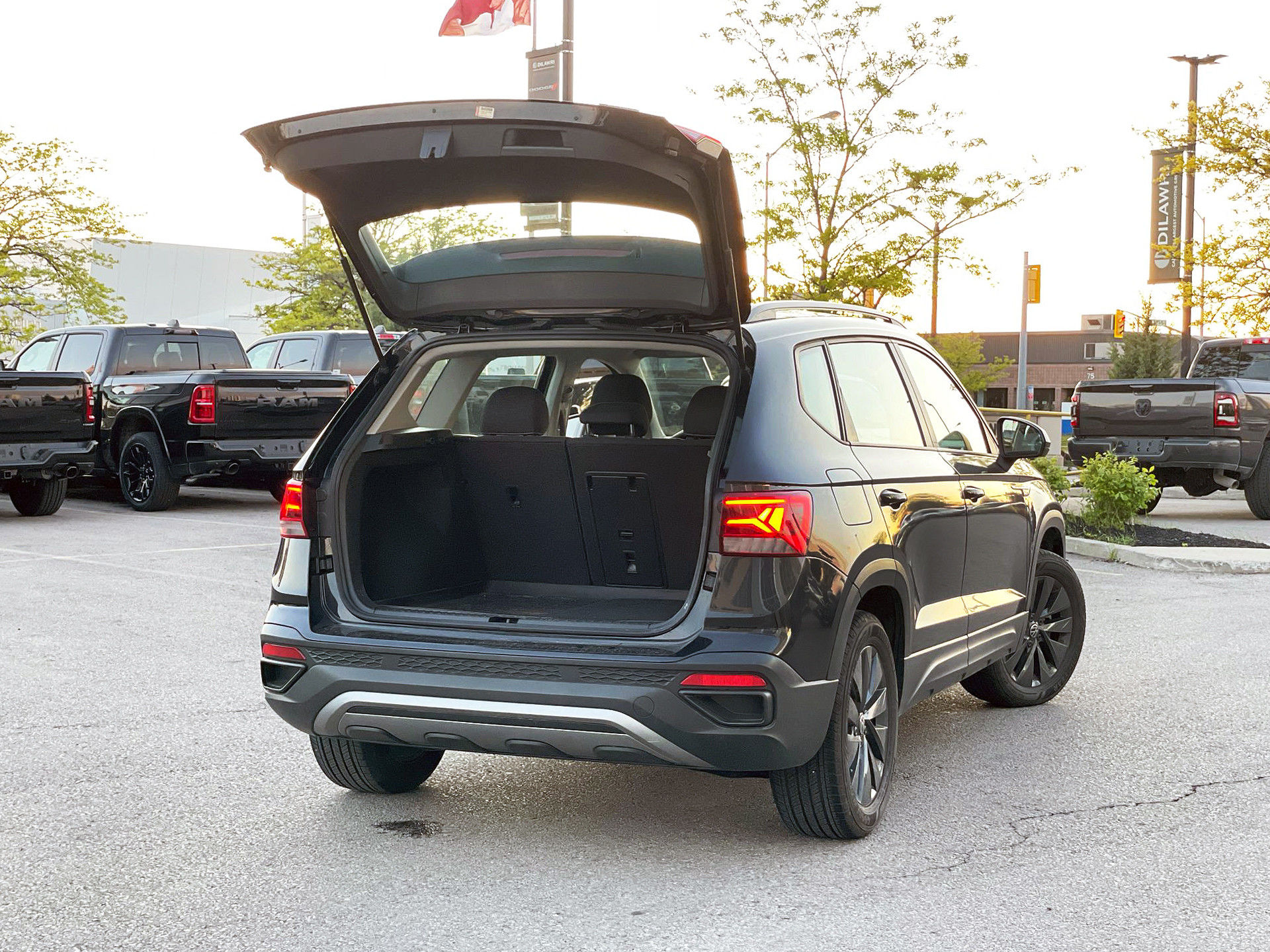 2022 Volkswagen Taos in Woodbridge, Ontario