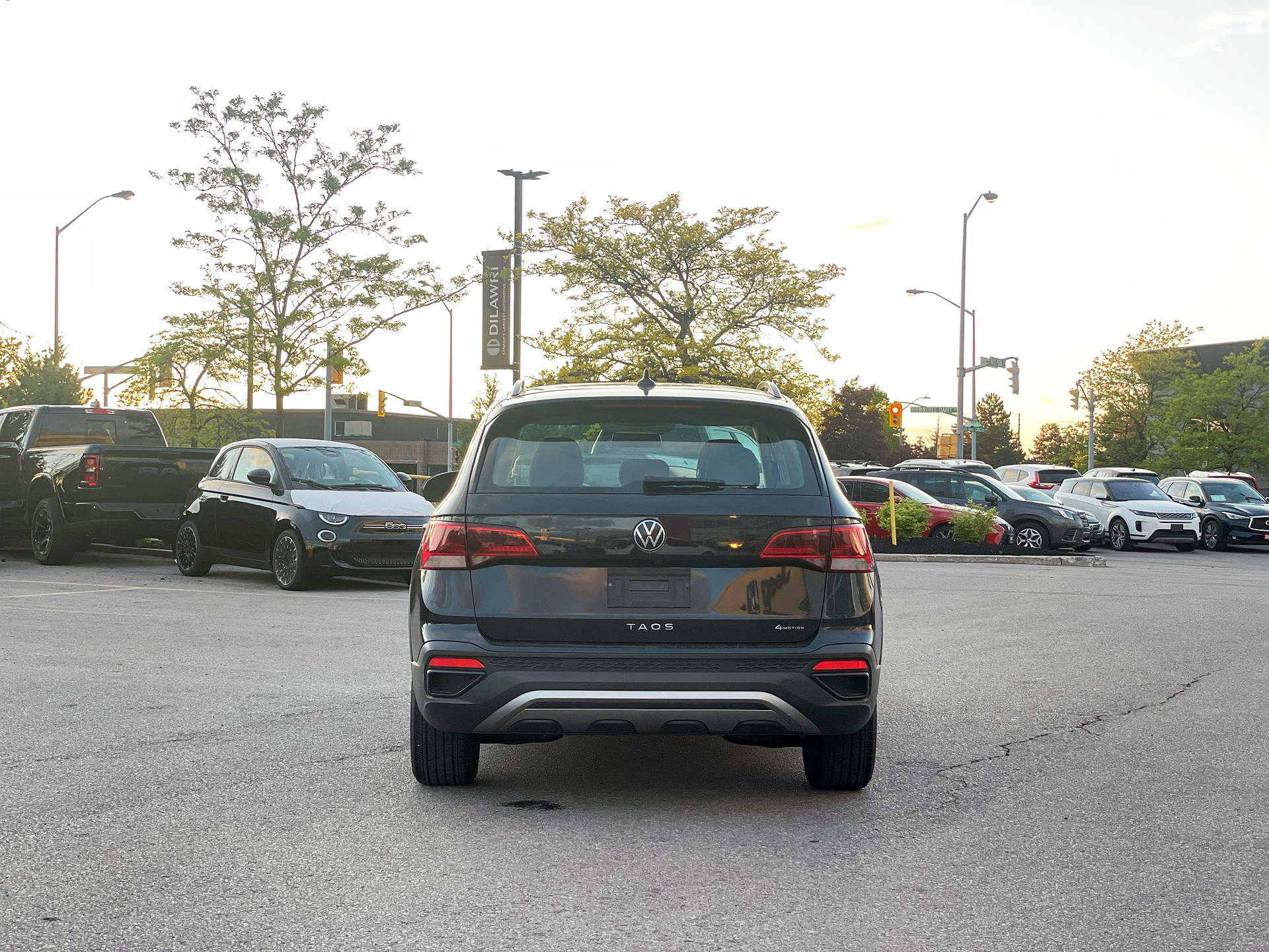 2022 Volkswagen Taos in Woodbridge, Ontario