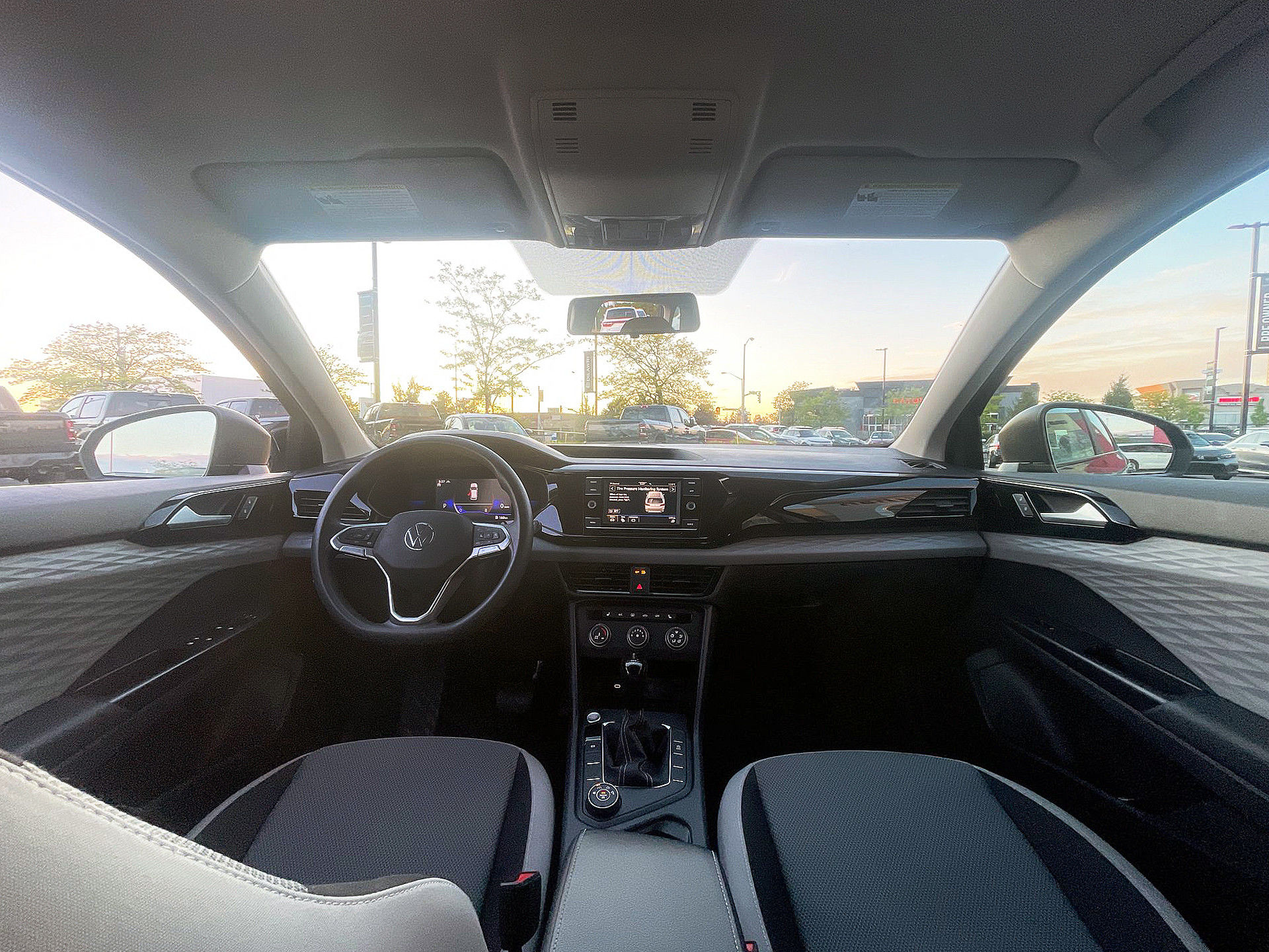 2022 Volkswagen Taos in Woodbridge, Ontario