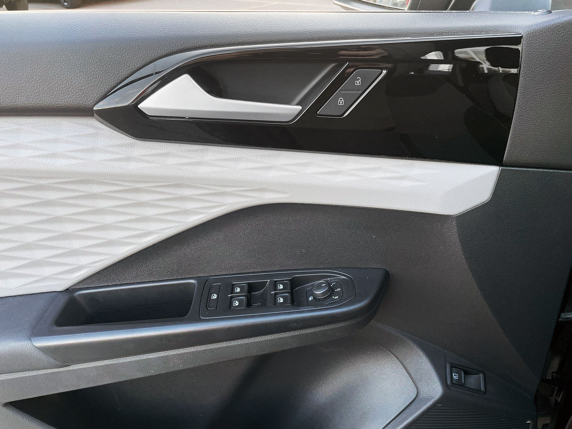 2022 Volkswagen Taos in Woodbridge, Ontario