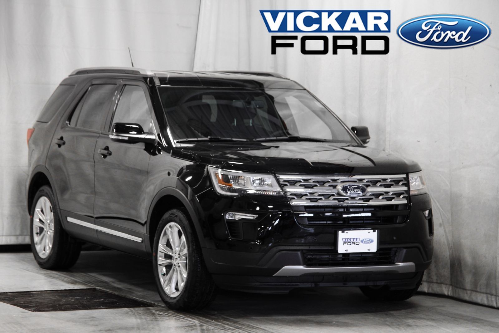 Used Tires Winnipeg >> New 2018 Ford Explorer XLT Black for sale - $42046.0 | #18T6124 | Vickar Ford | Winnipeg Used Tires Winnipeg >> New 2018 Ford Explorer XLT Black for sale - $42046.0 | #18T6124 | Vickar Ford | Winnipeg