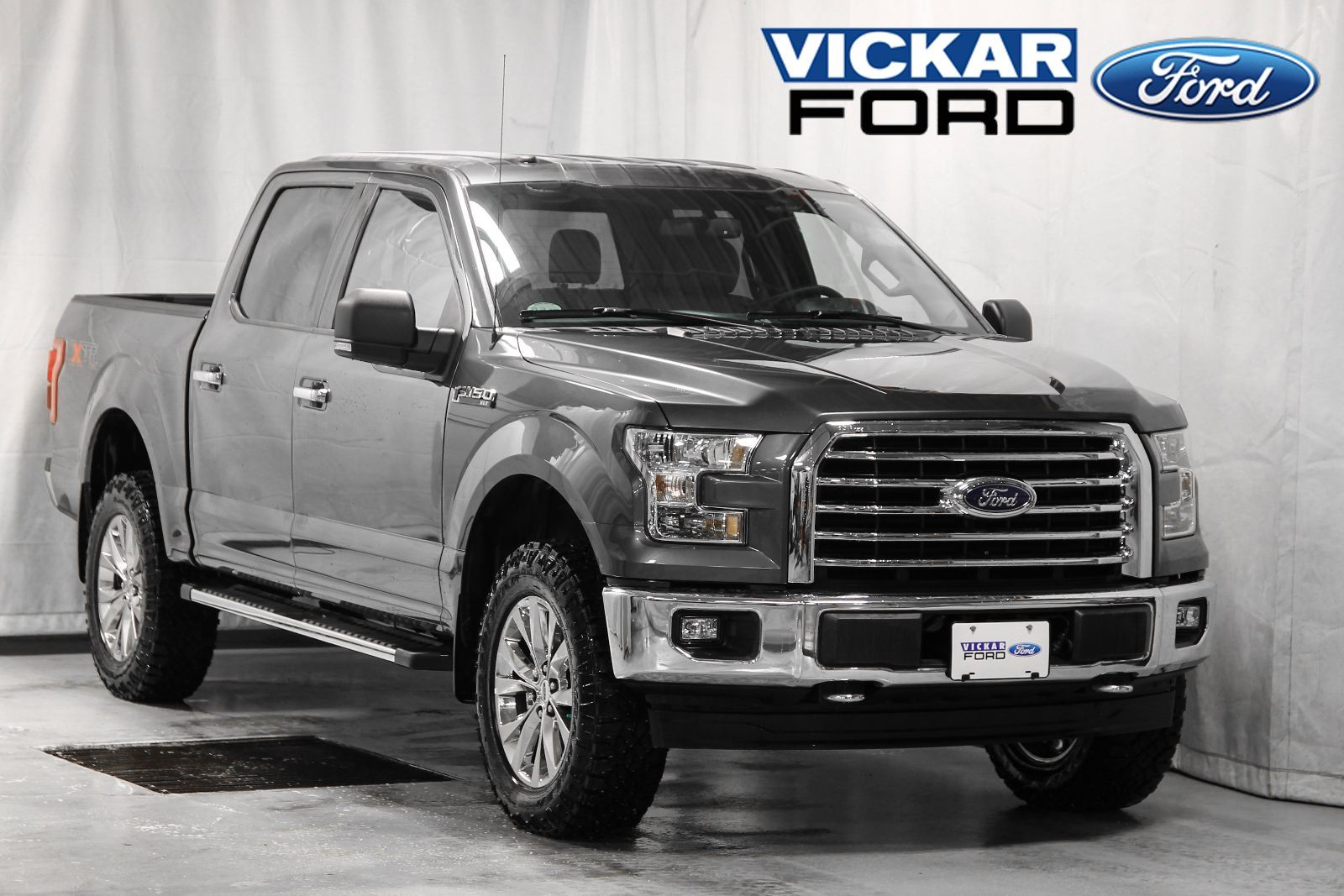 New 2017 Ford F150 4x4 - Supercrew XLT - 145