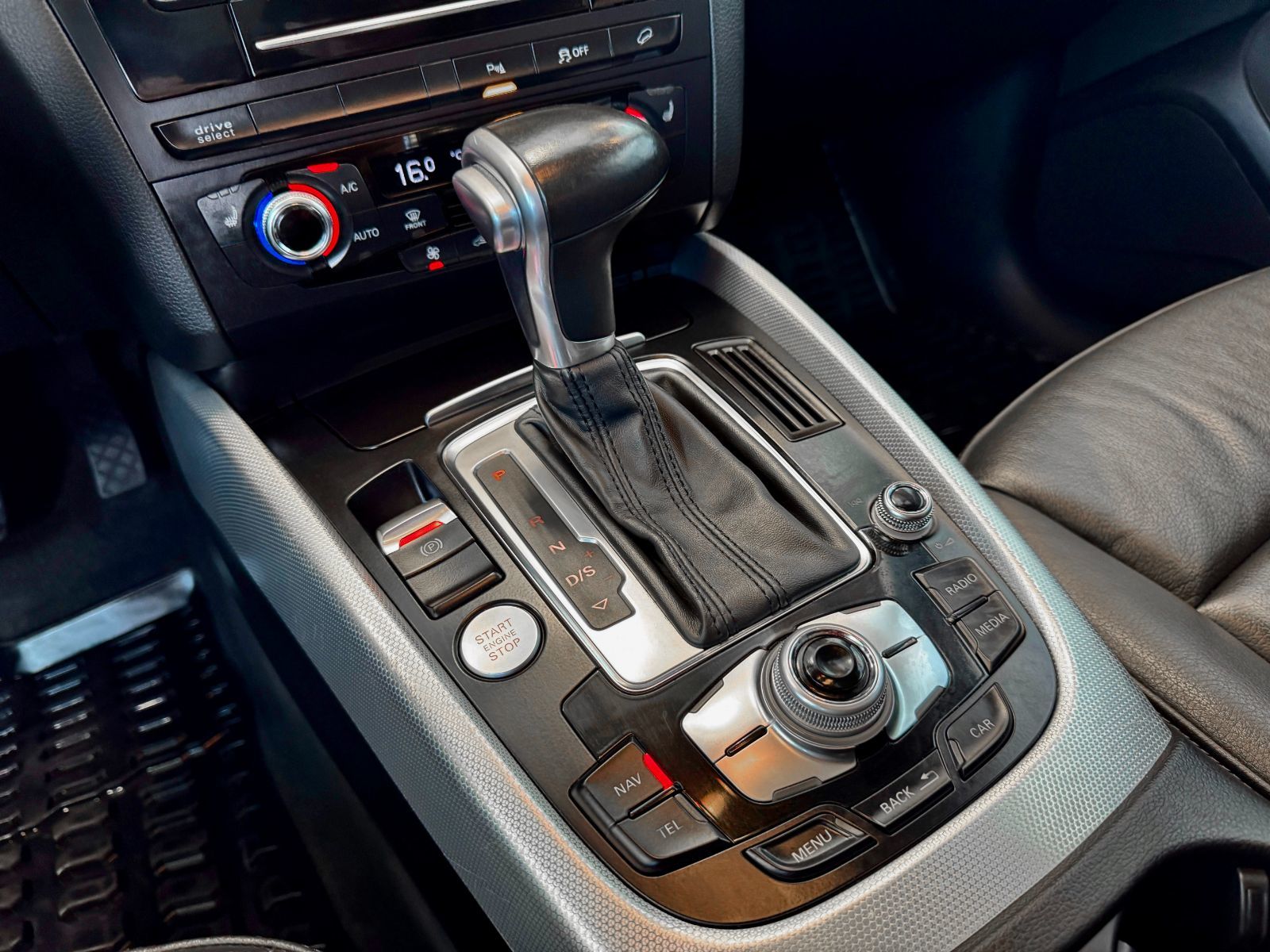 Audi Q5 2.0T Progressiv 2016-26