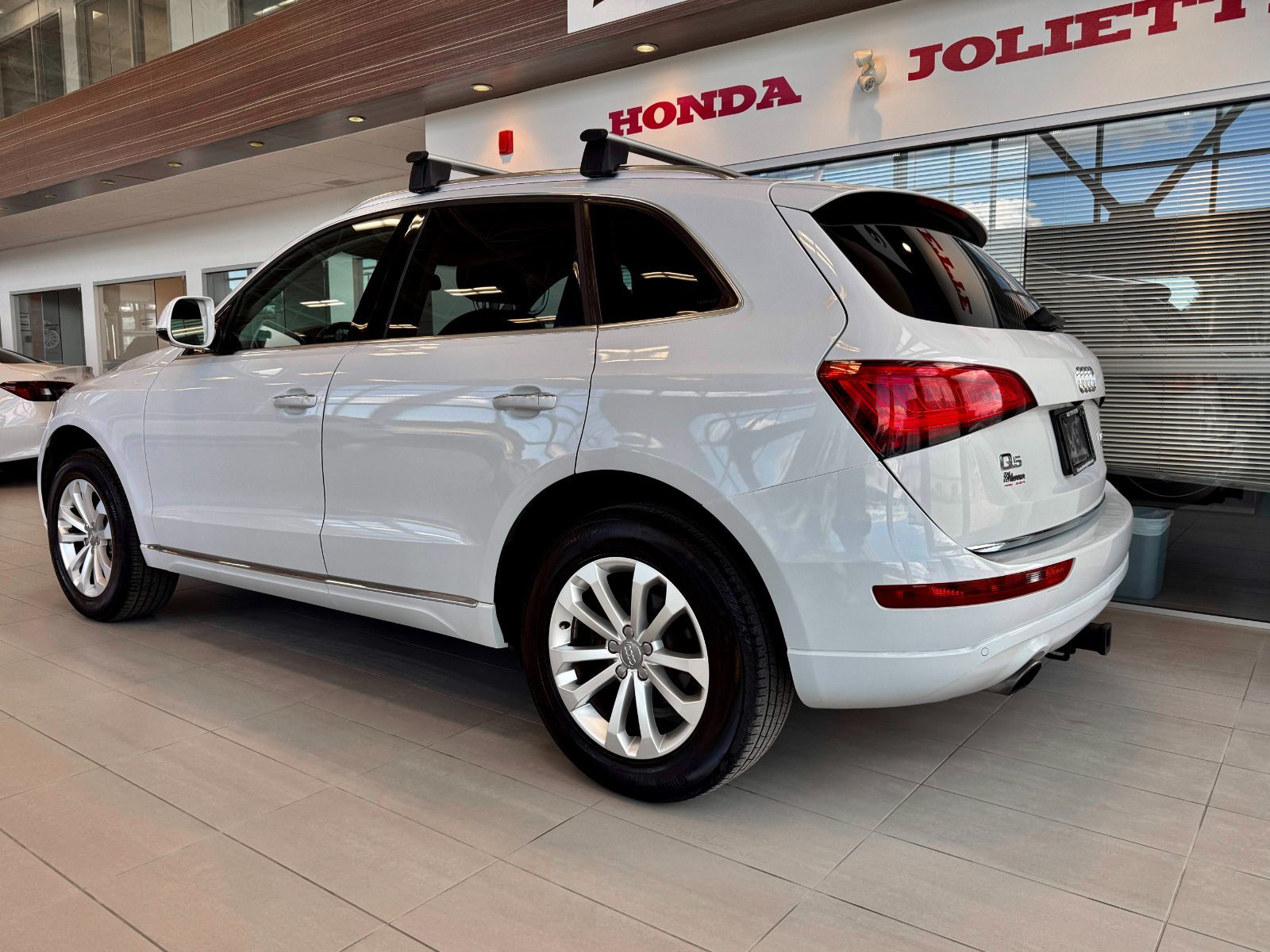 Audi Q5 2.0T Progressiv 2016-9