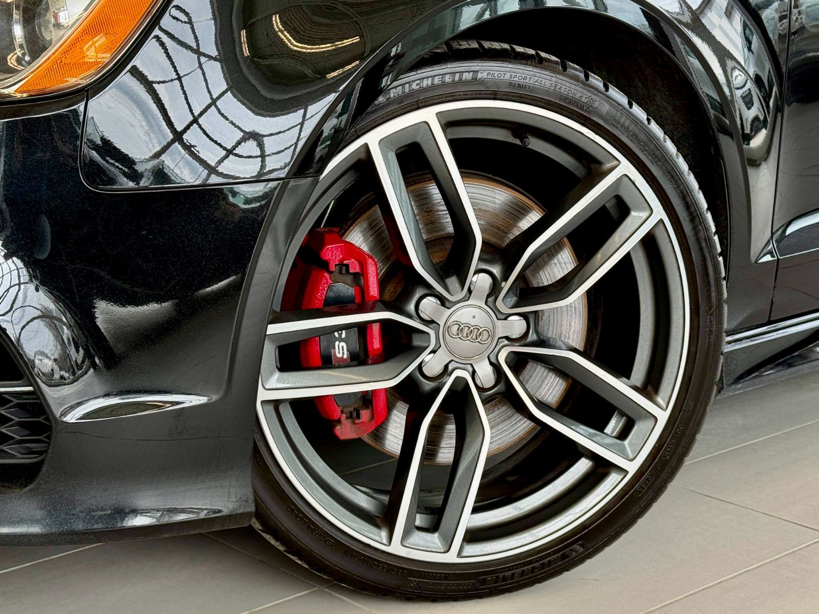 2016 Audi S3 2.0T Progressiv Quattro-14