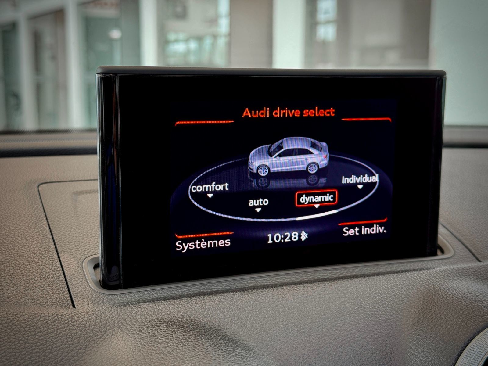 2016 Audi S3 2.0T Progressiv Quattro-30