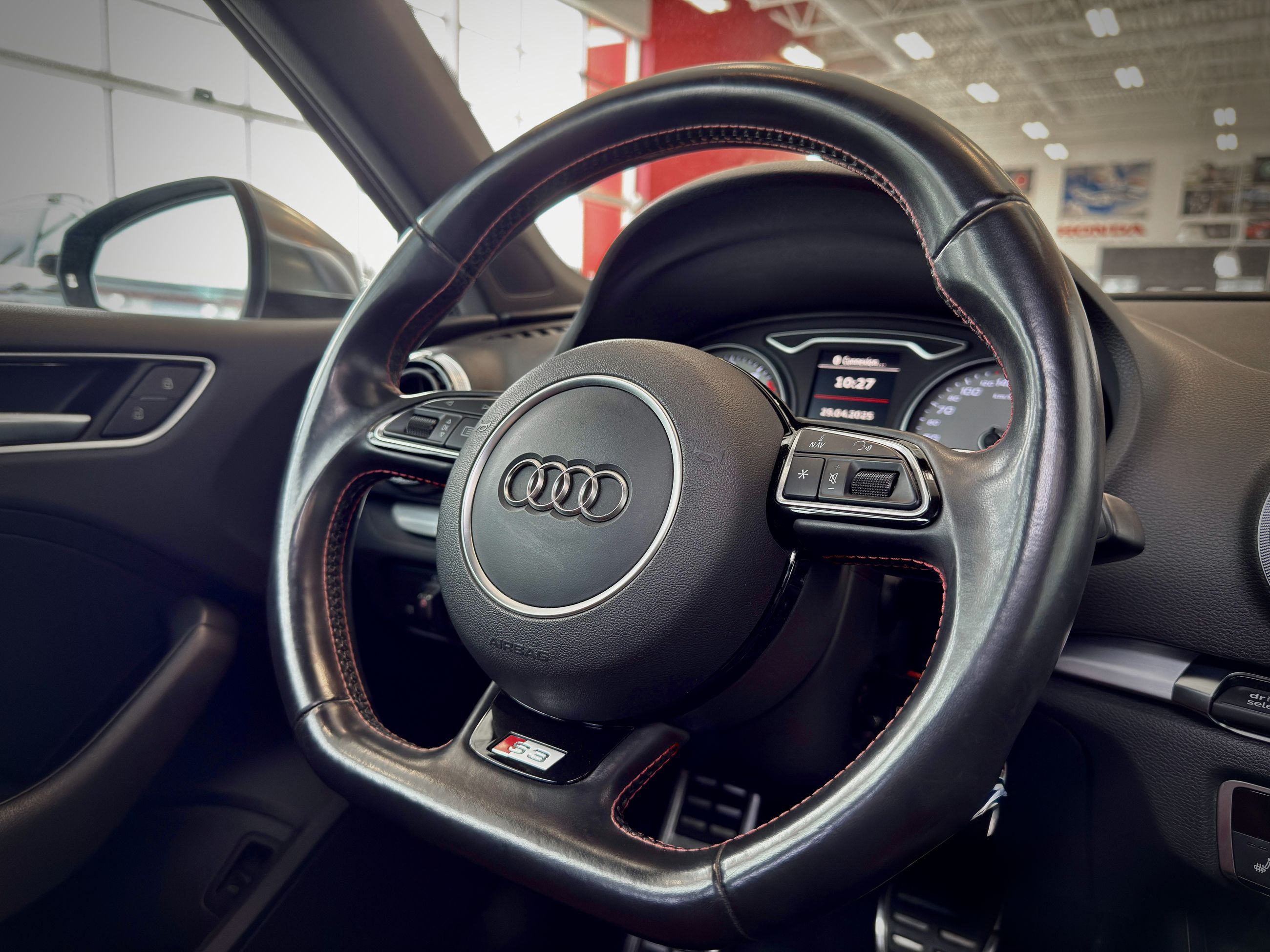 2016 Audi S3 2.0T Progressiv Quattro-24