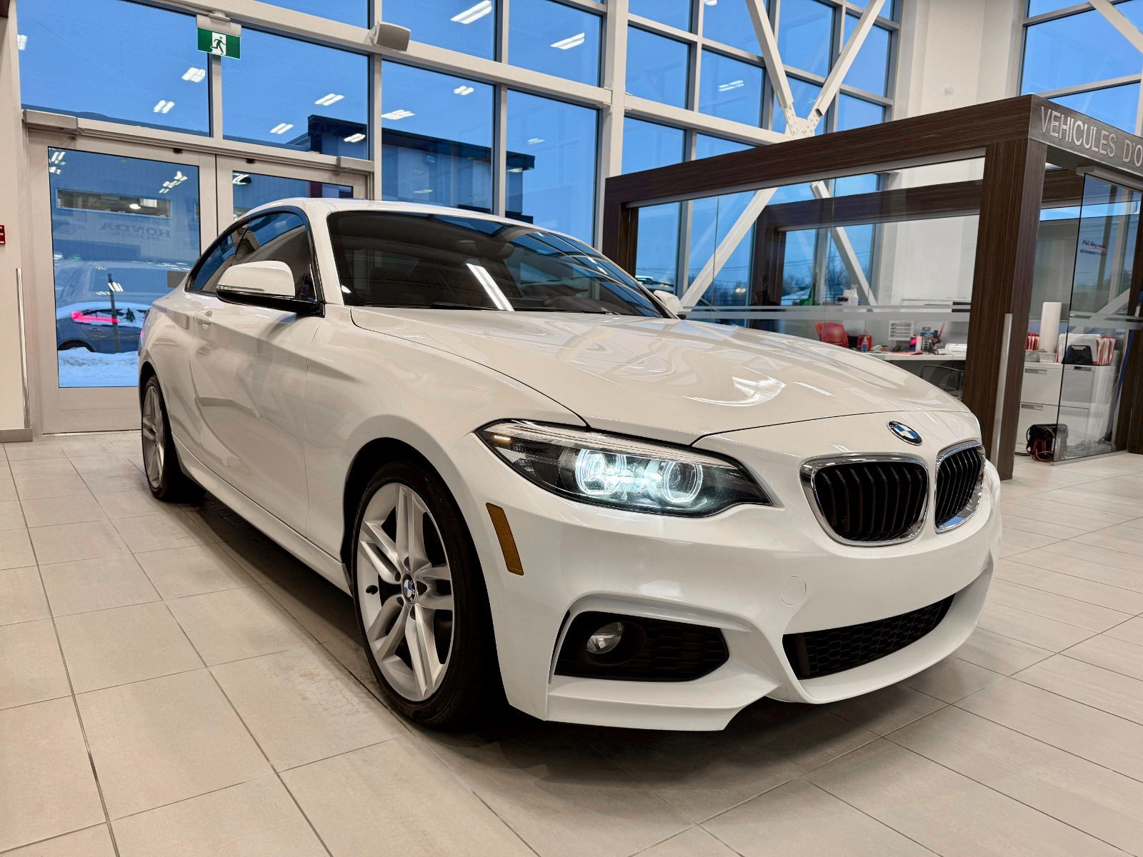 BMW 2 Series 230i xDrive 2018-6
