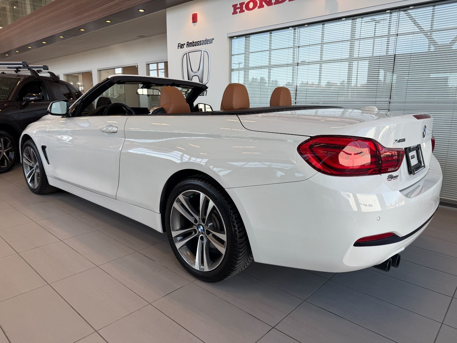 BMW 4 Series 430i xDrive Convertible 2018-10