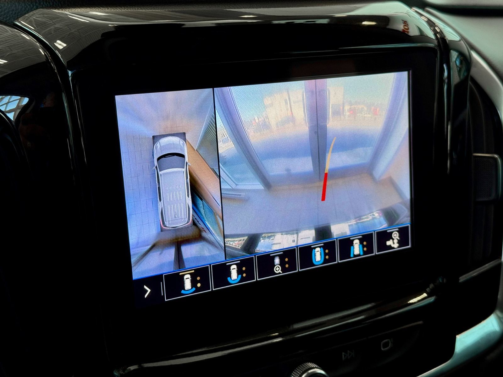 Chevrolet Traverse RS 2020-30