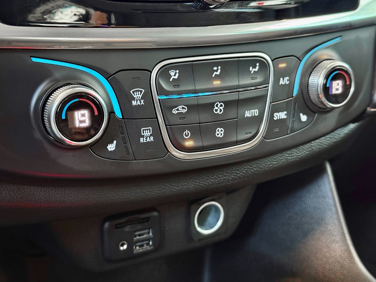 Chevrolet Traverse RS 2020-31