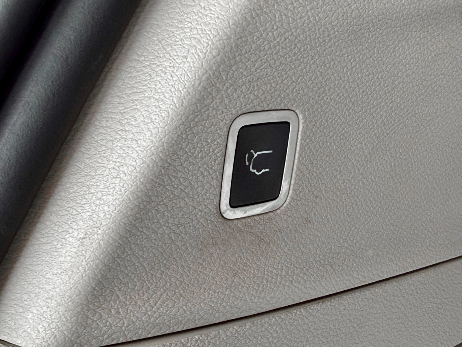 2019 Chrysler Pacifica Hybrid Touring Plus-29