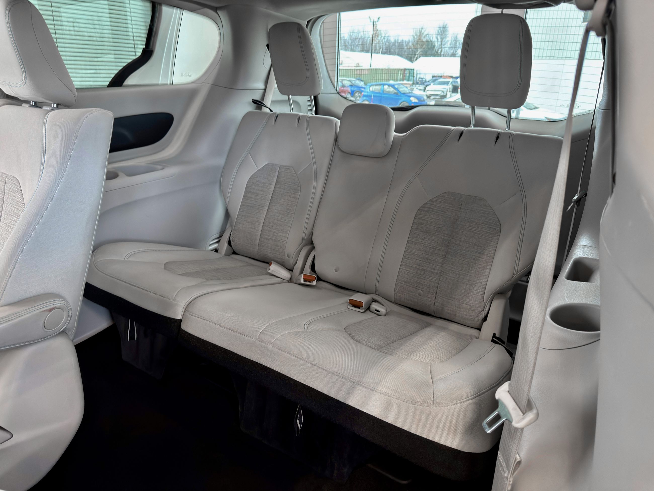 2019 Chrysler Pacifica Hybrid Touring Plus-16